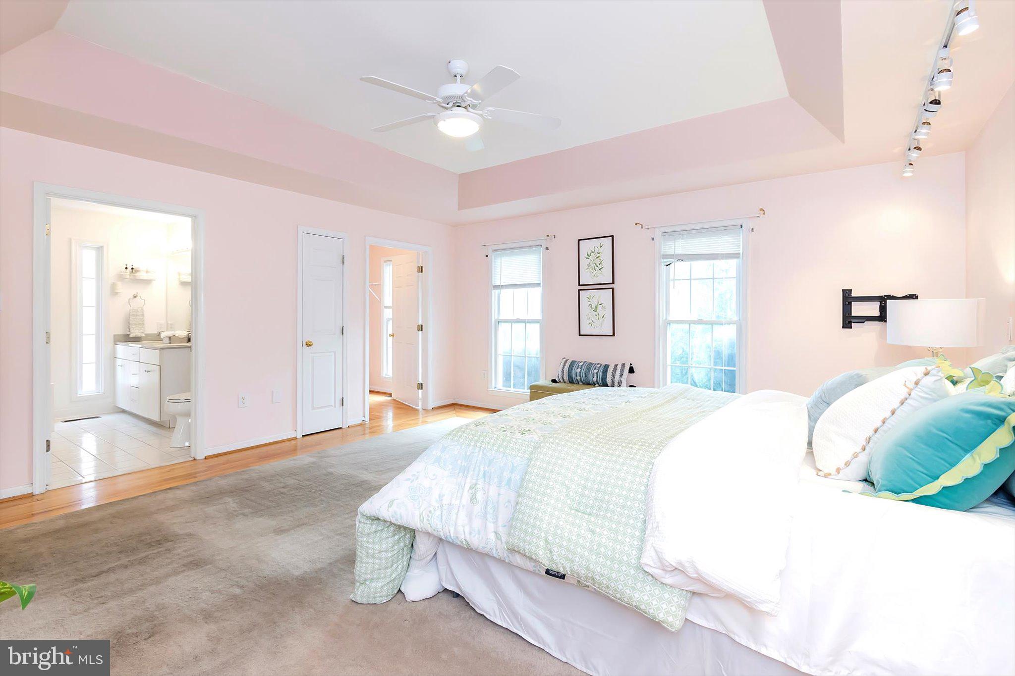 LOCUST HILL - Residential