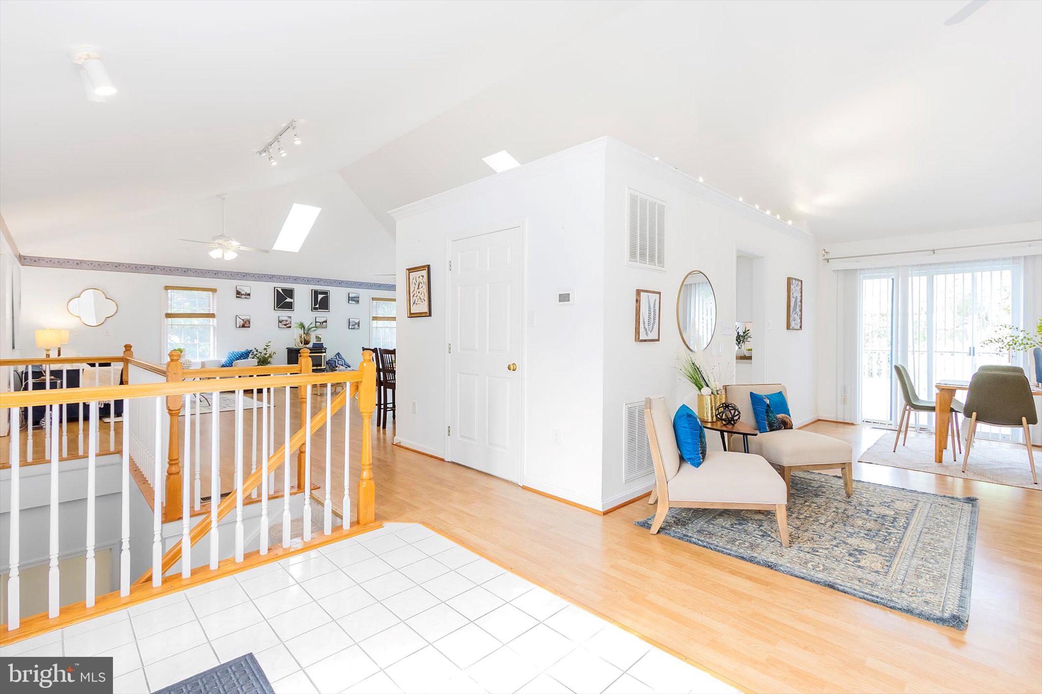 LOCUST HILL - Residential