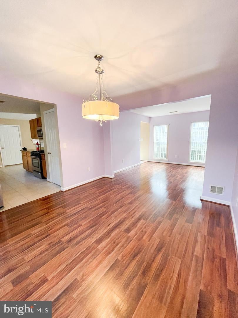 3278 MOUNTAIN LAUREL LOOP