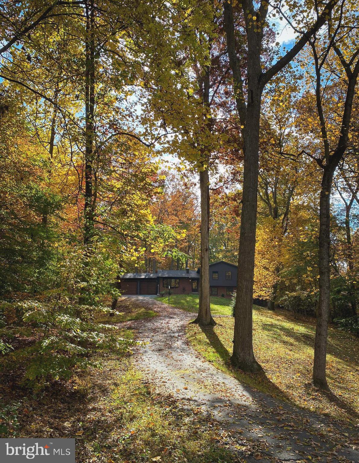 4991 TALL OAKS DRIVE