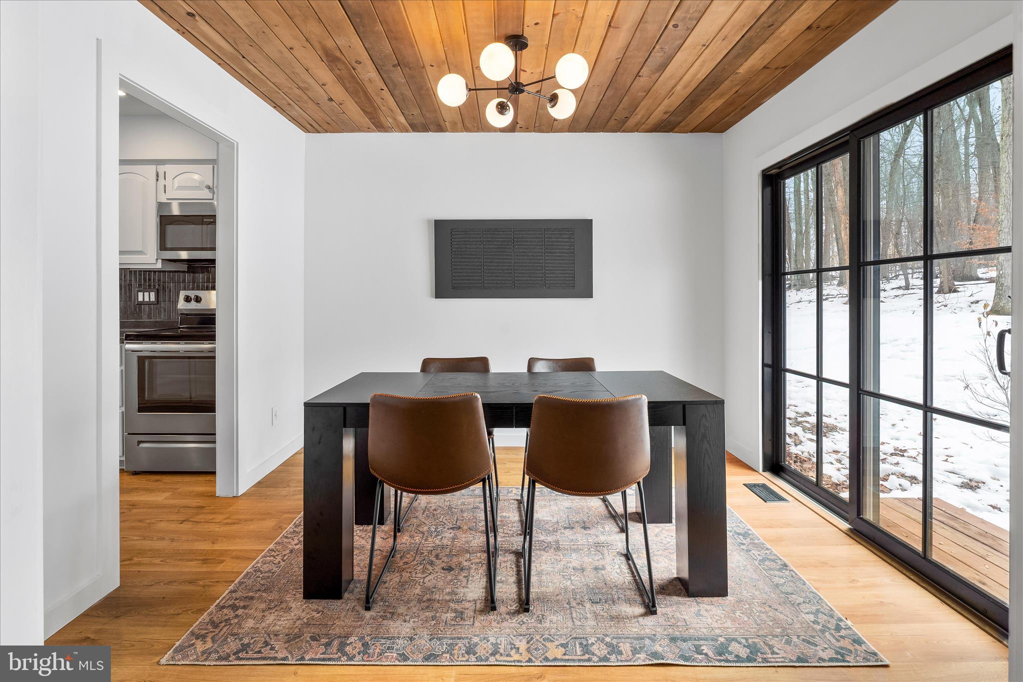 LINGANORE VIEW - Residential