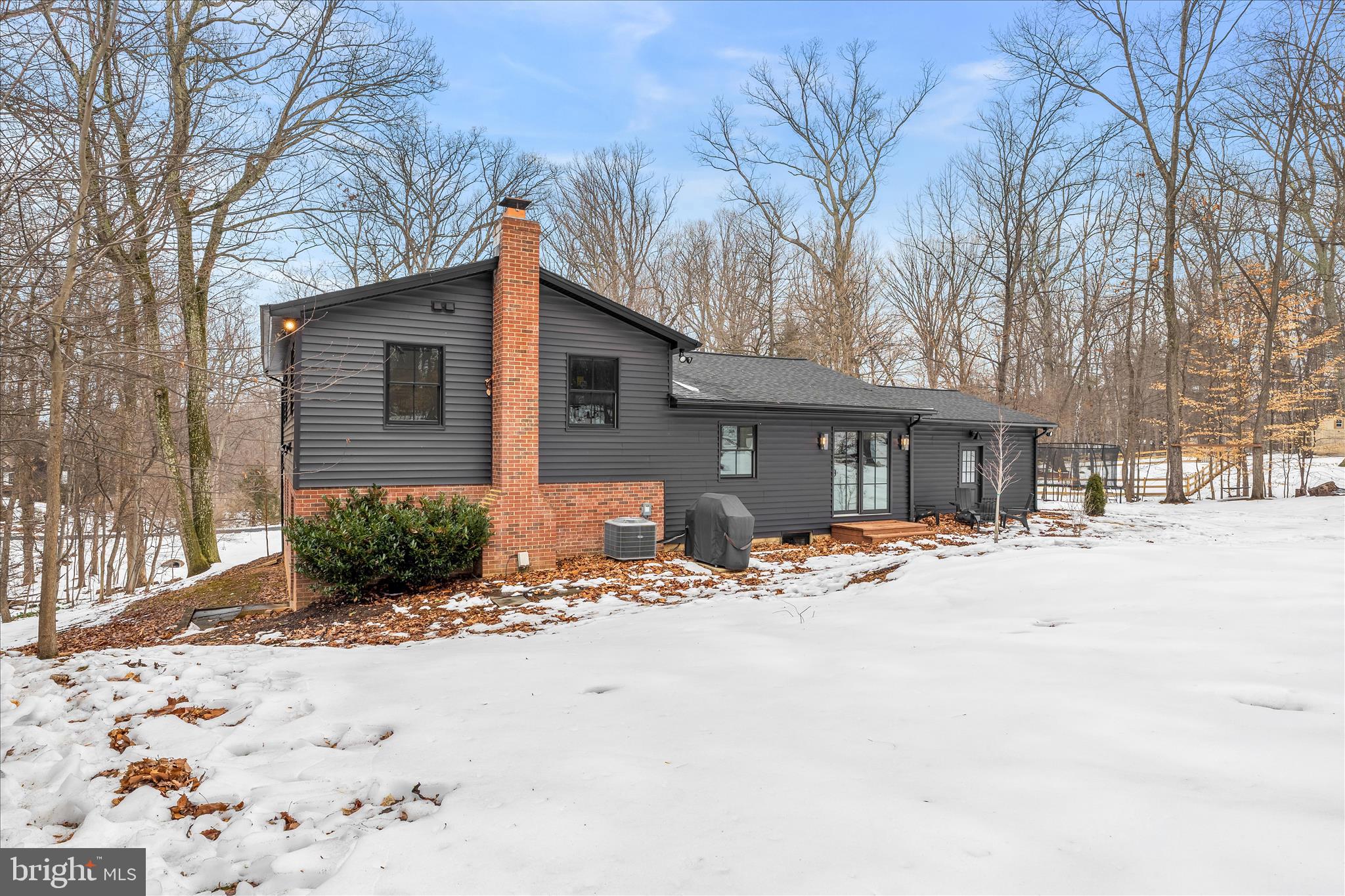 LINGANORE VIEW - Residential