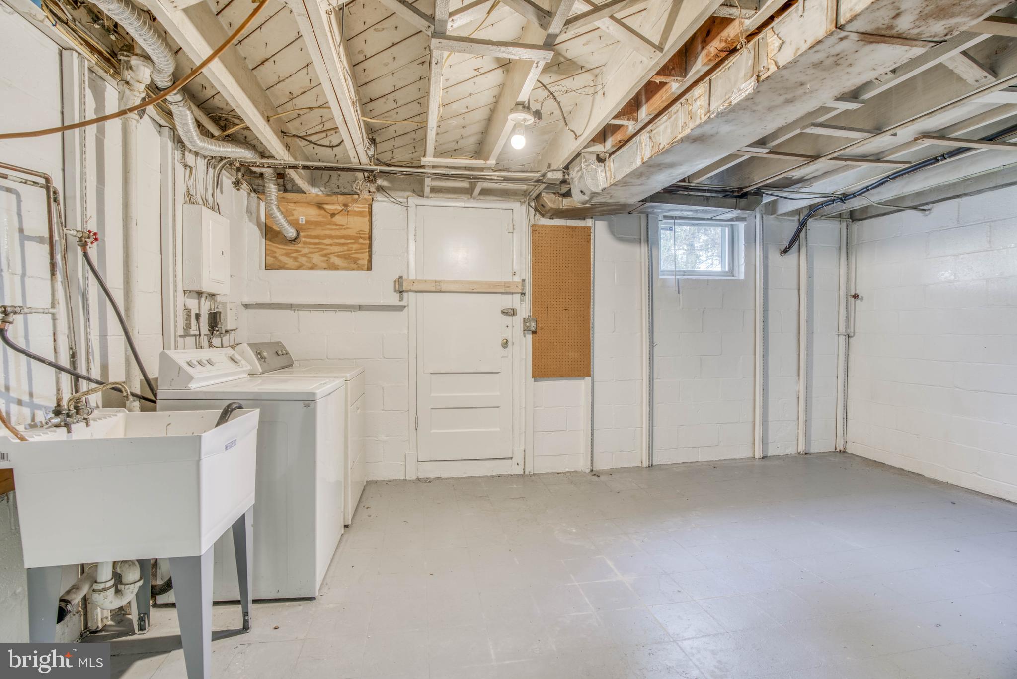 WEST EDMONDALE - Residential