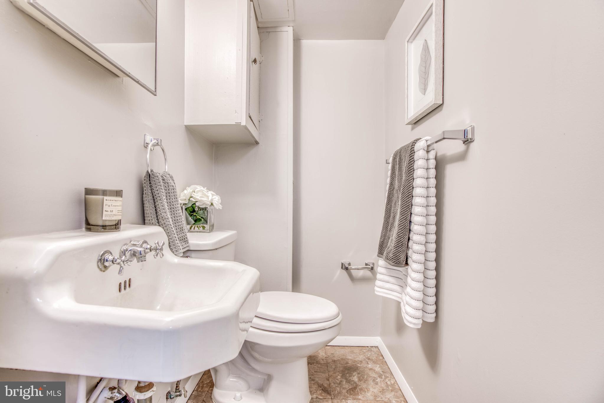 WEST EDMONDALE - Residential