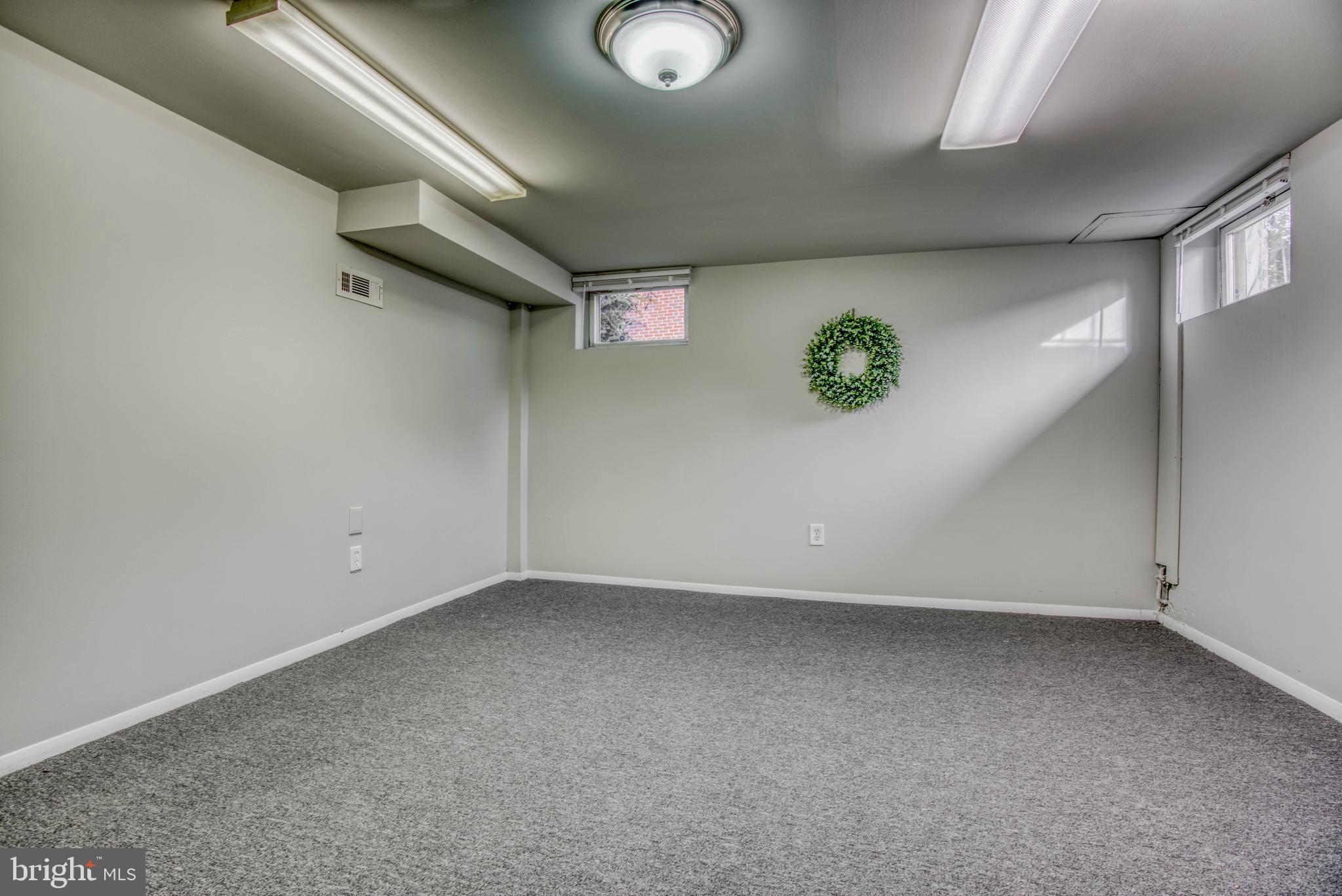 WEST EDMONDALE - Residential