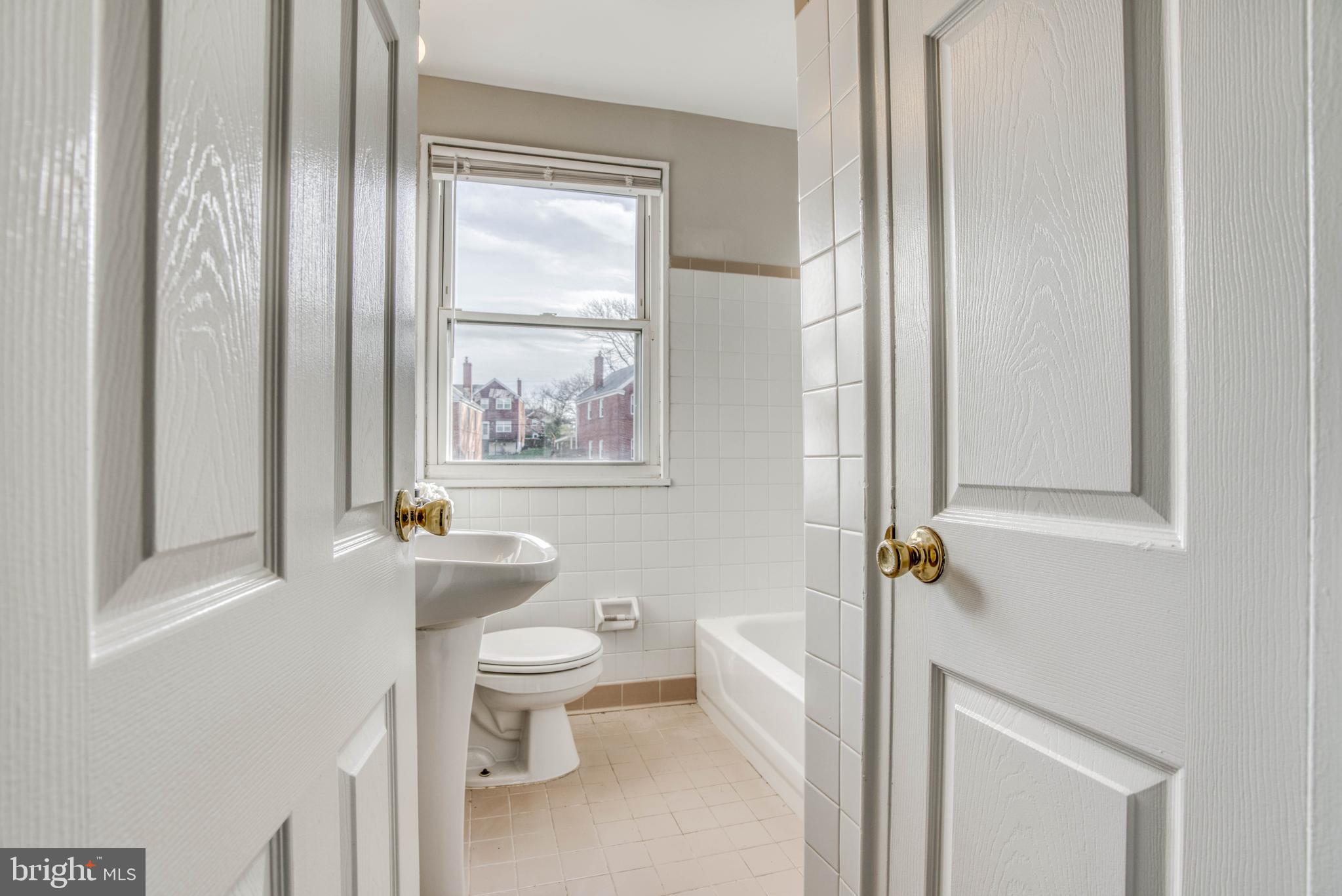 WEST EDMONDALE - Residential