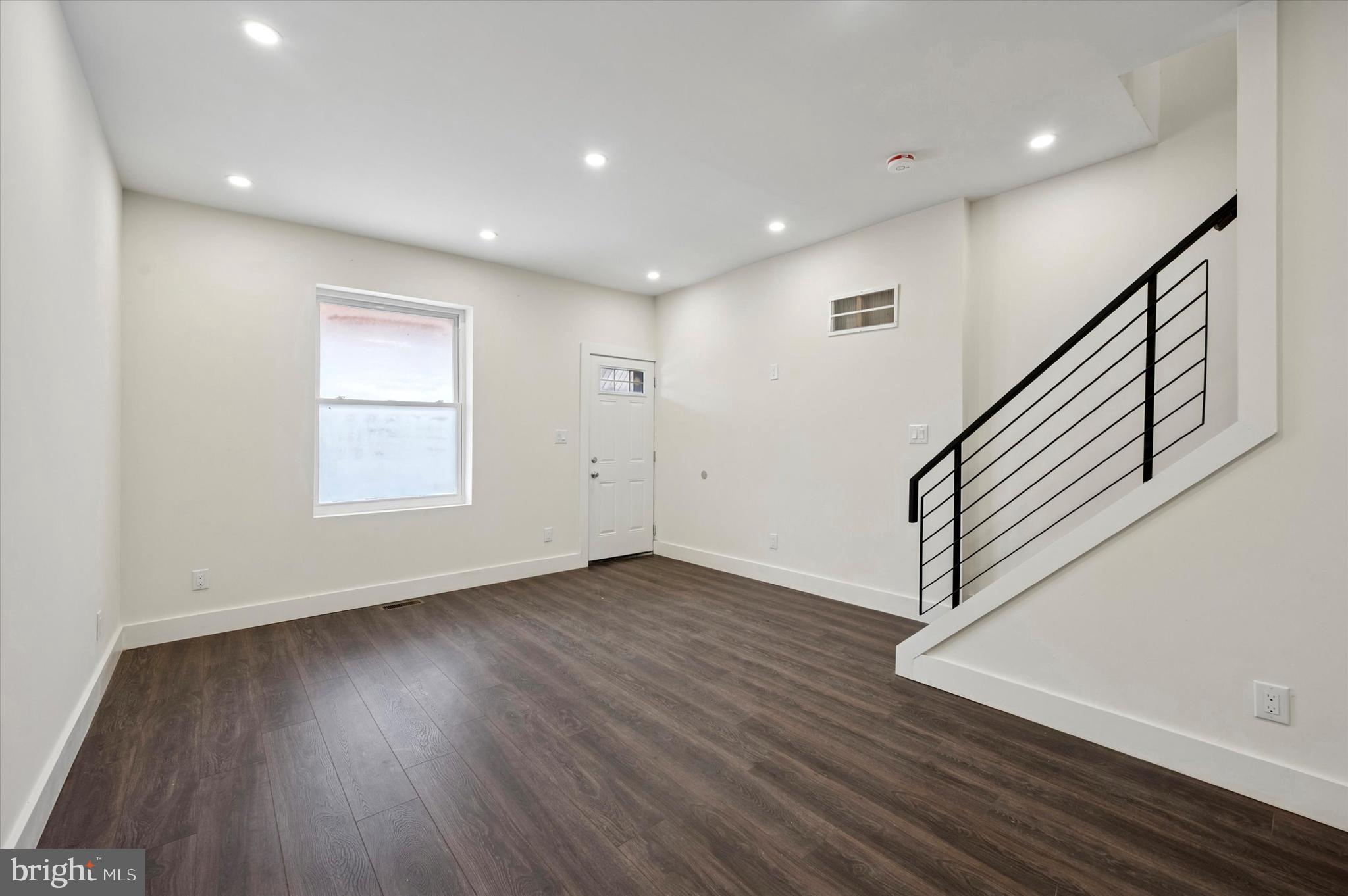 COBBS CREEK - Residential