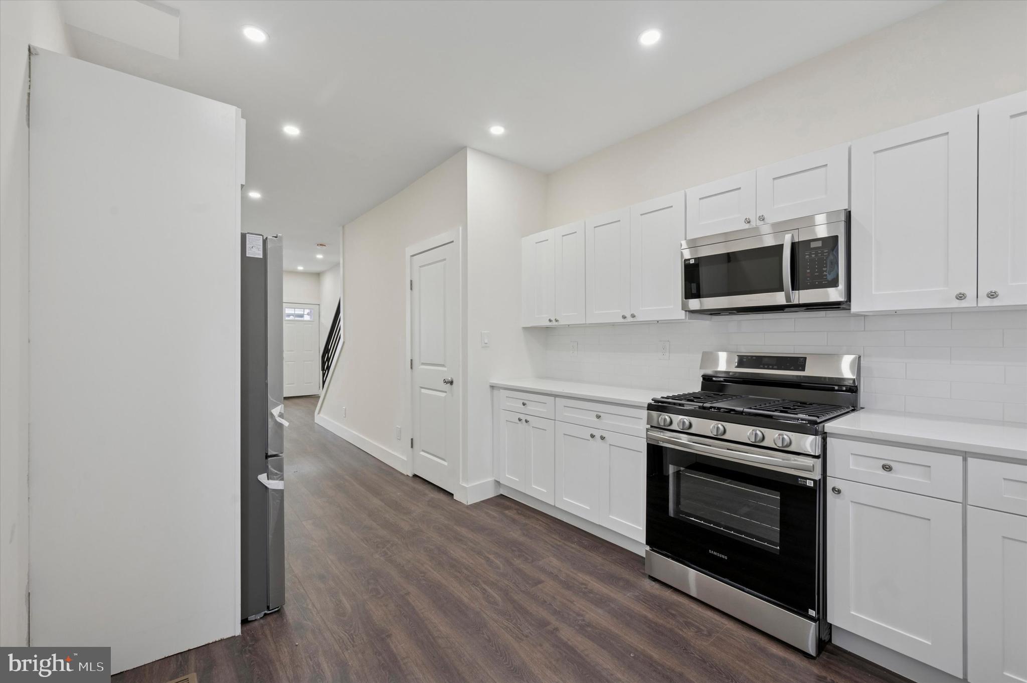 COBBS CREEK - Residential