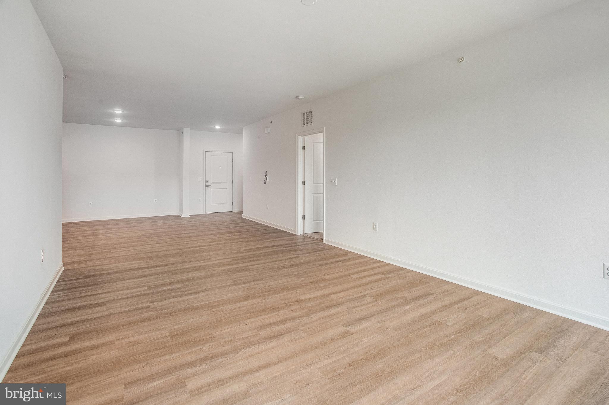 K. HOVNANIAN'S FOUR SEASONS AT VIRGINIA CROSSING - Residential