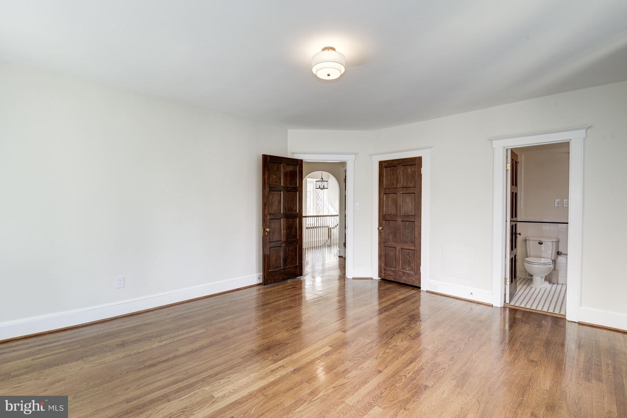 WESLEY HEIGHTS - Residential