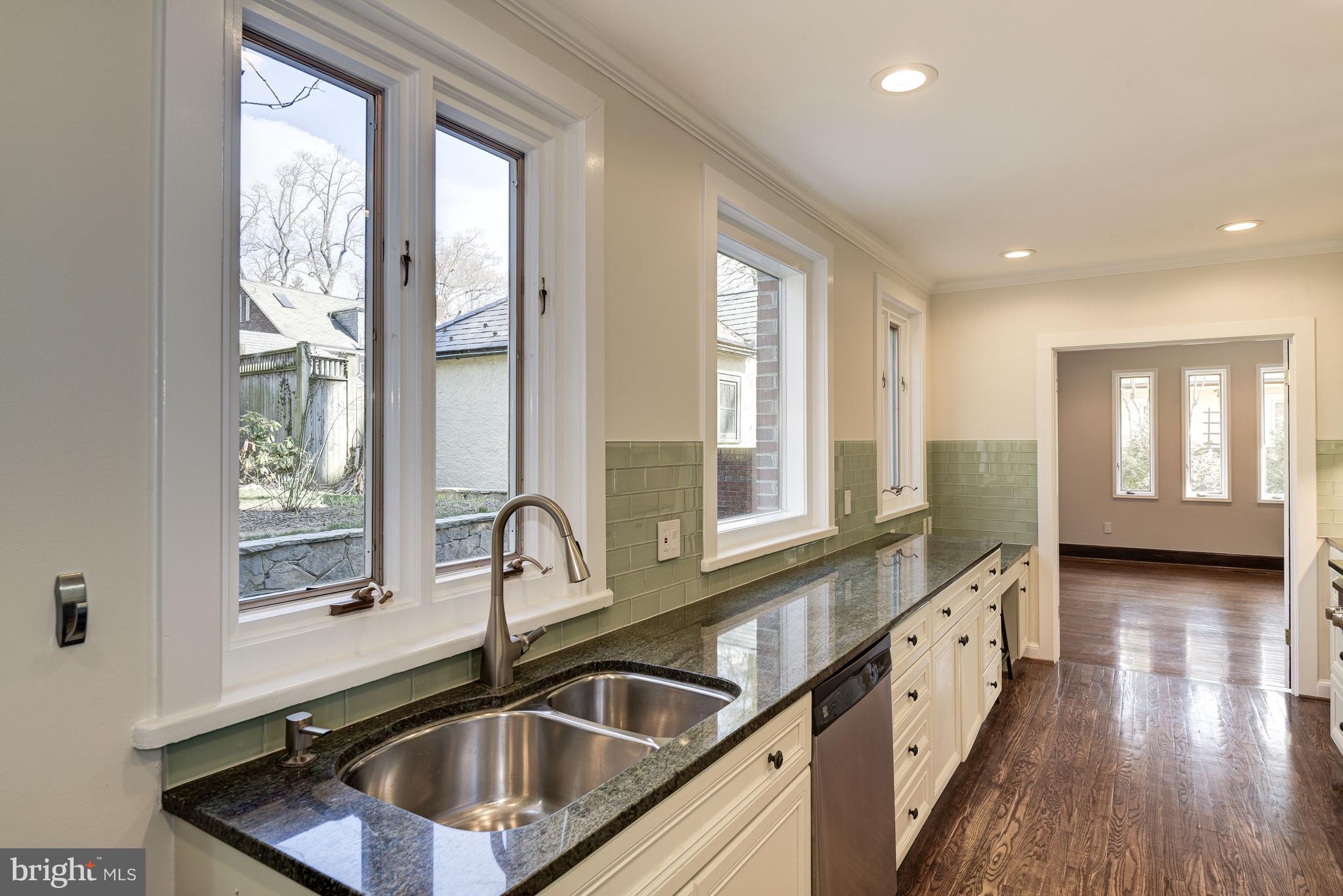 WESLEY HEIGHTS - Residential