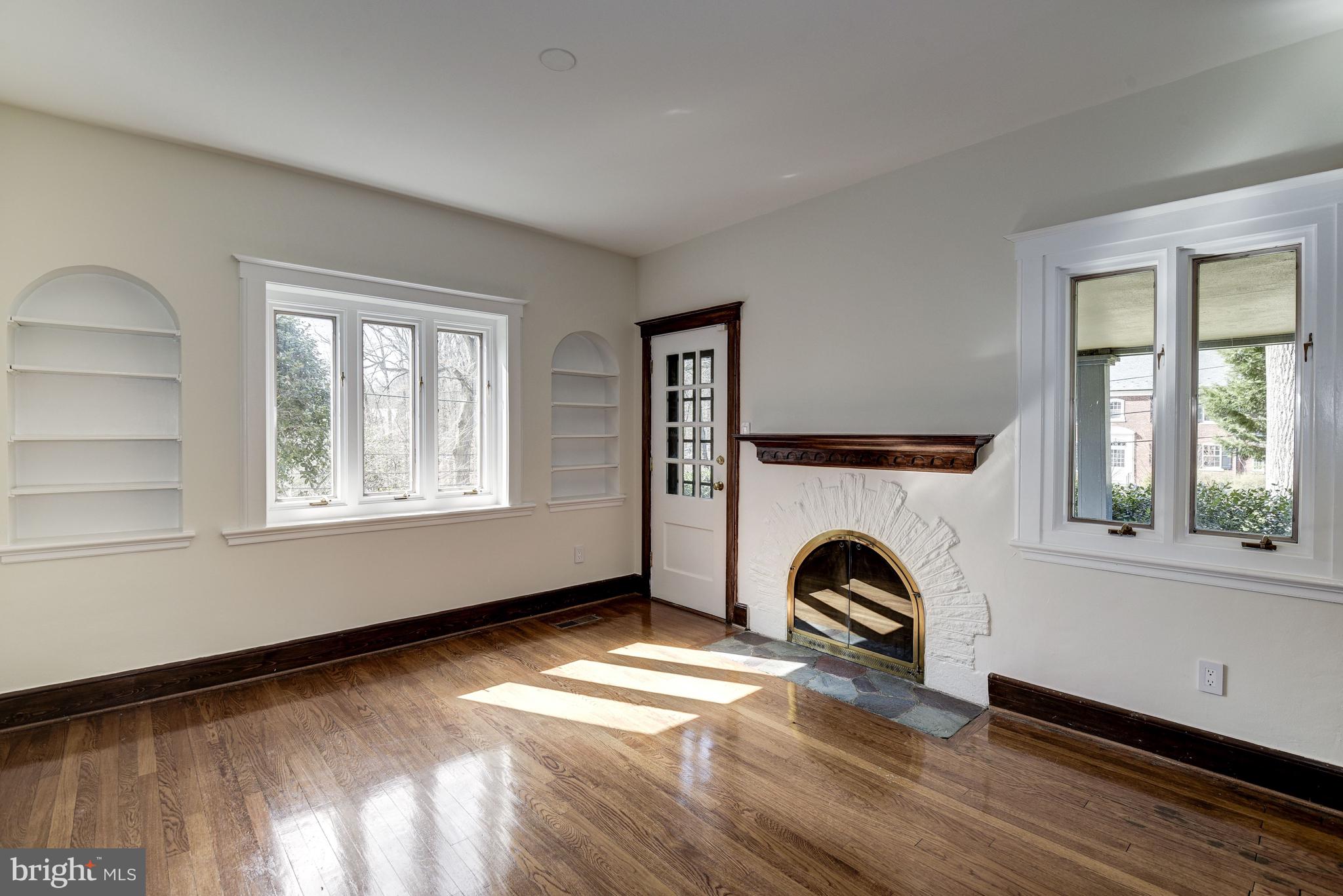 WESLEY HEIGHTS - Residential