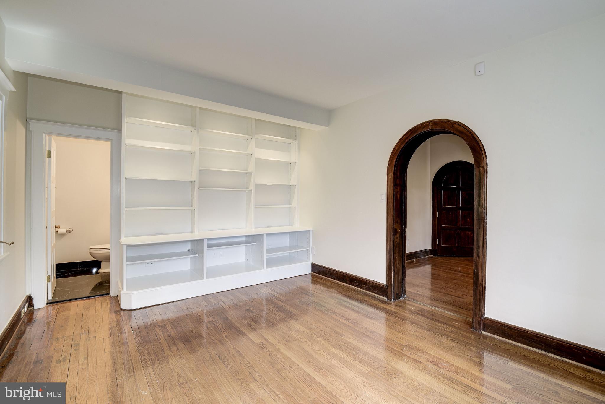 WESLEY HEIGHTS - Residential