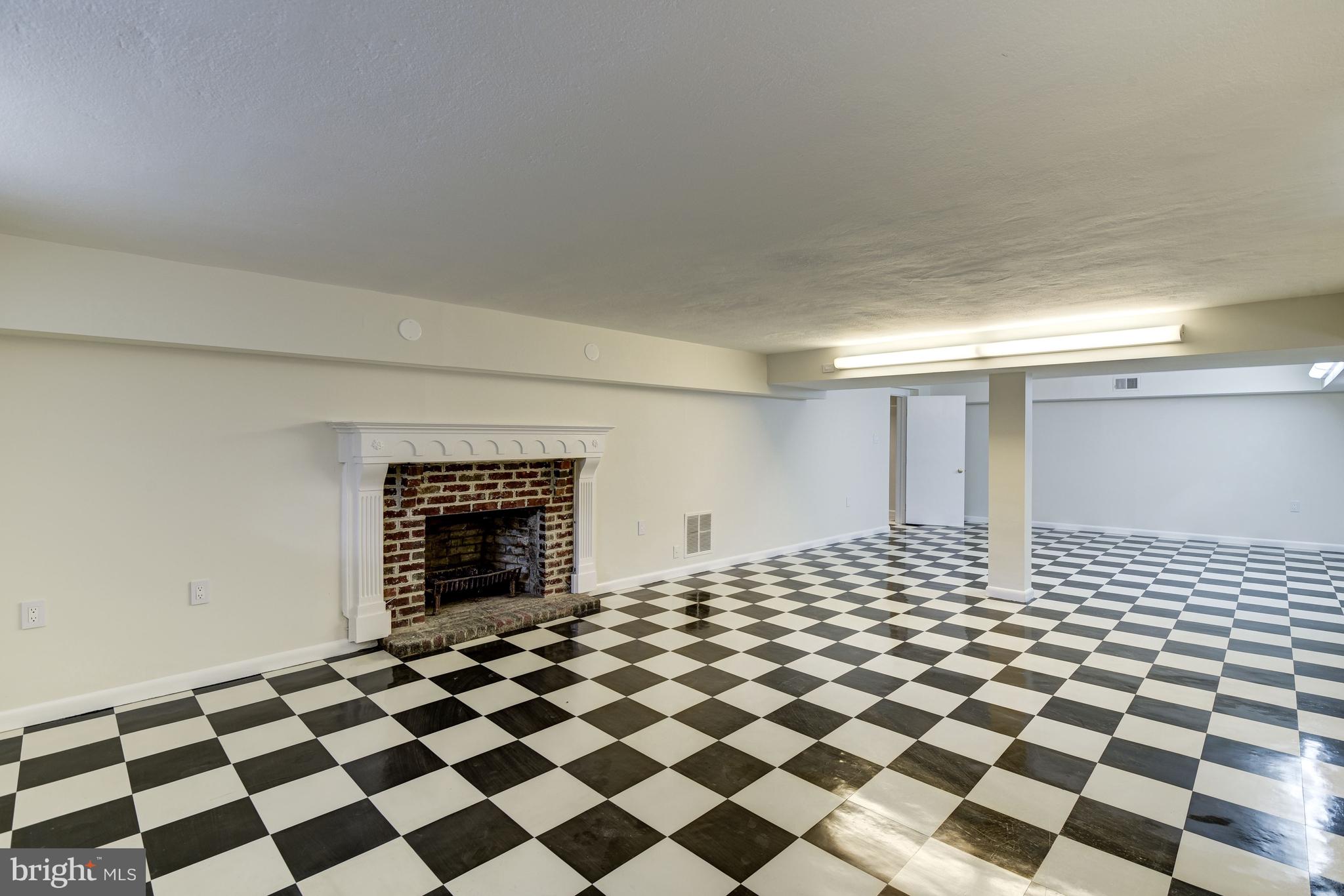 WESLEY HEIGHTS - Residential