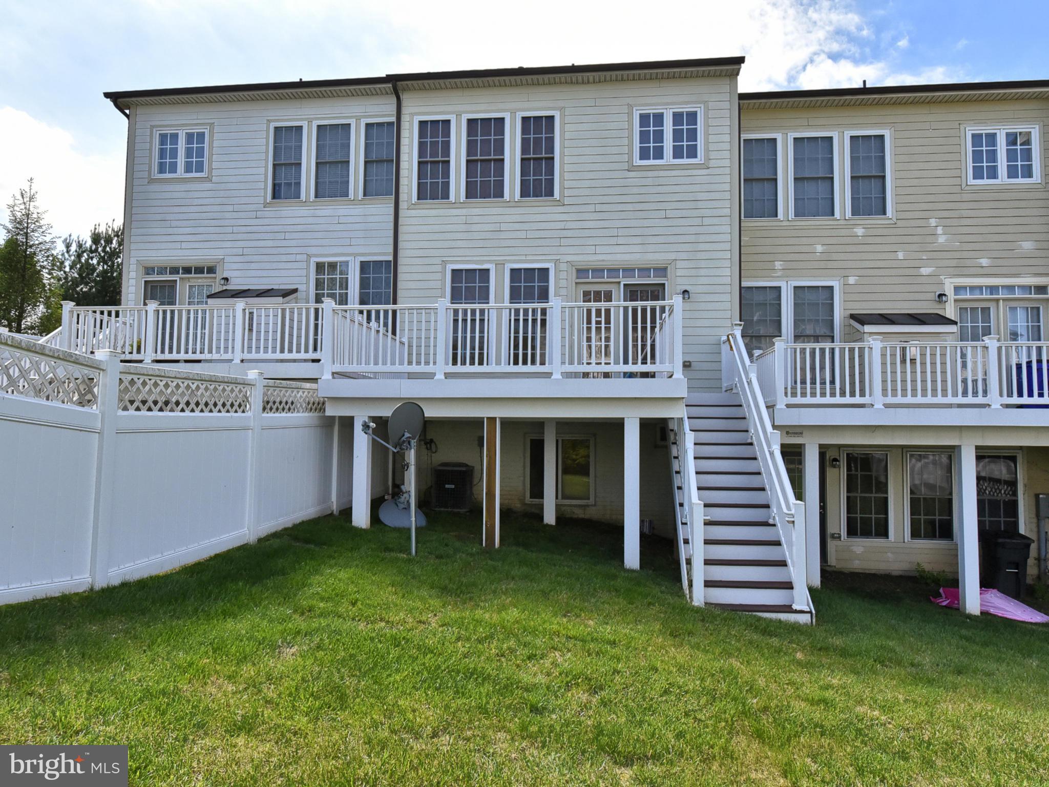 VILLAGES OF URBANA - Residential