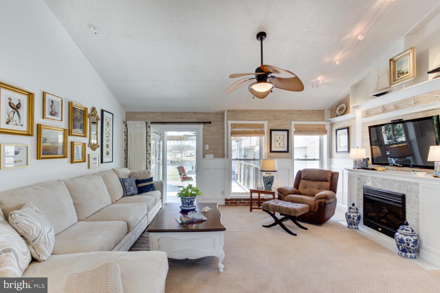 WHITE NECK CREEK - Residential