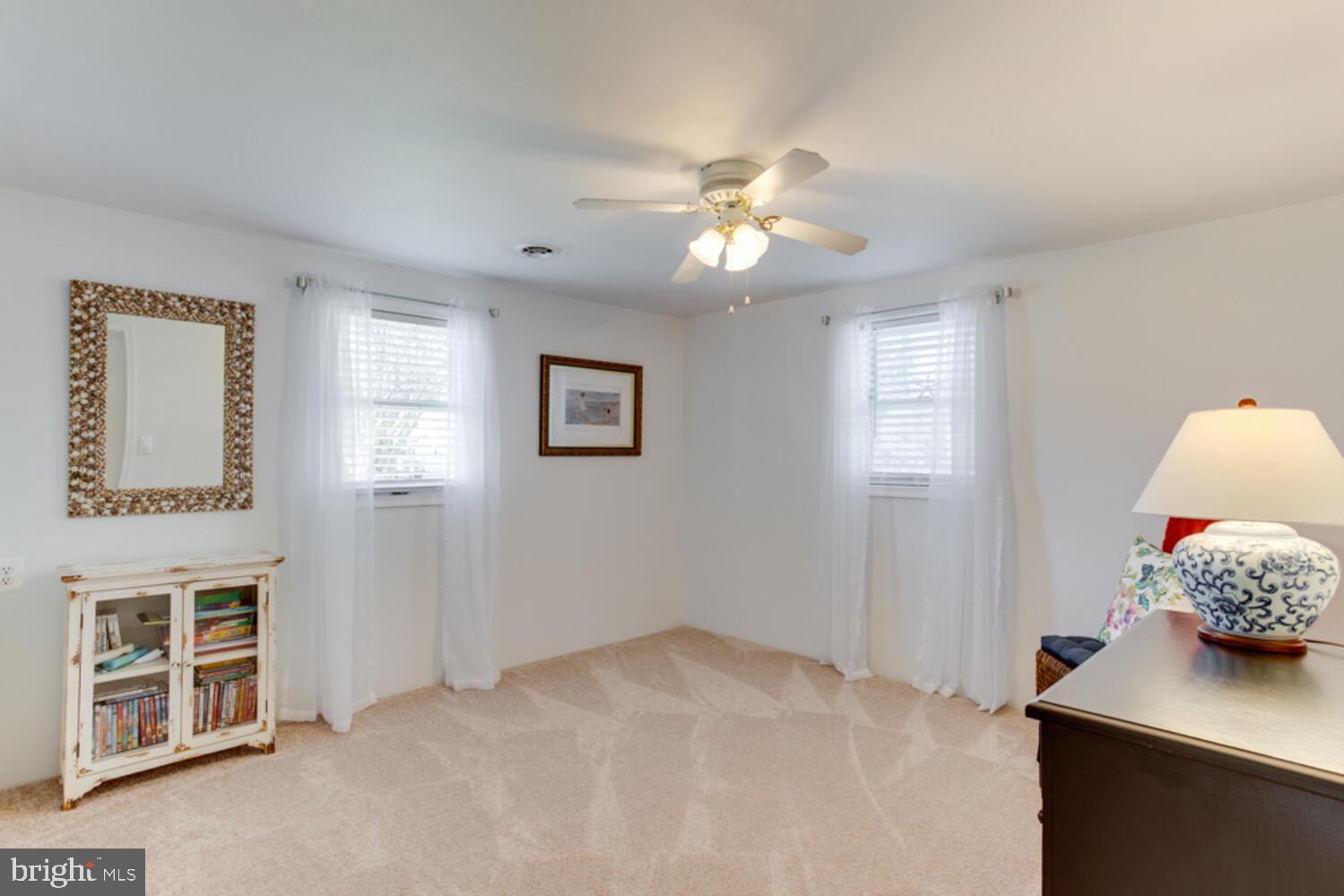 WHITE NECK CREEK - Residential