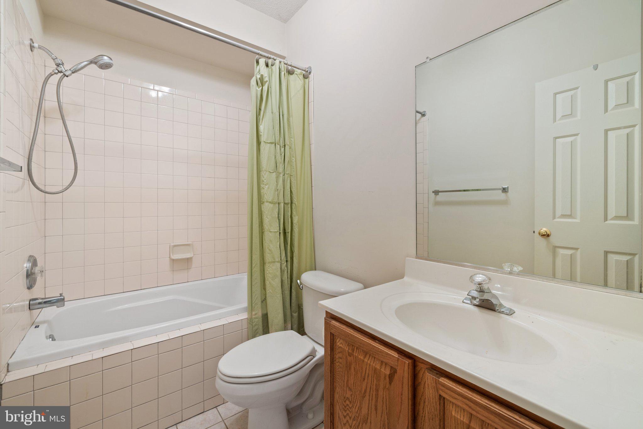 CEDARBROOKE - Residential