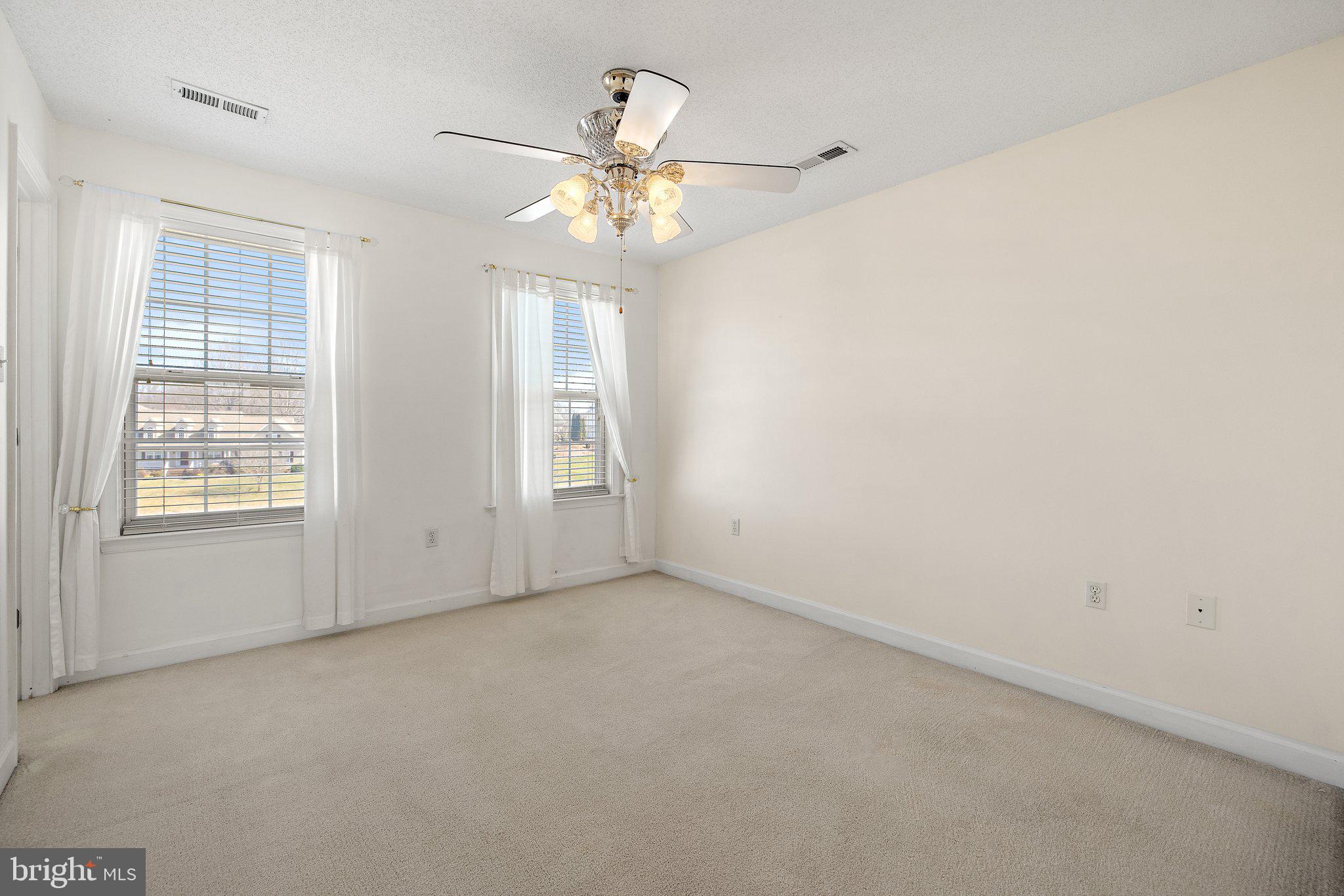 CEDARBROOKE - Residential