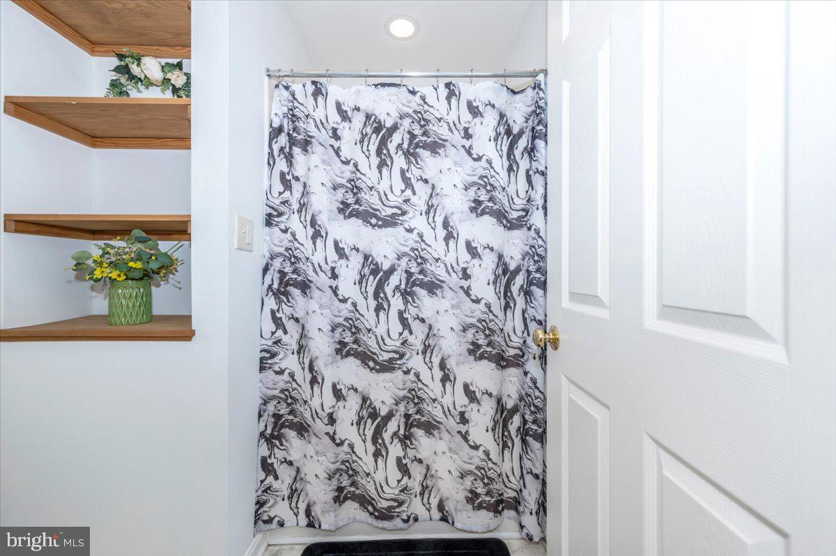 THE WOODS - Residential