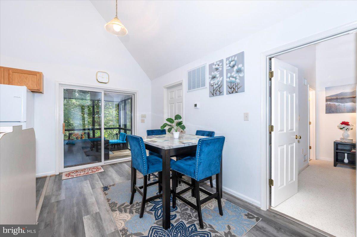 THE WOODS - Residential