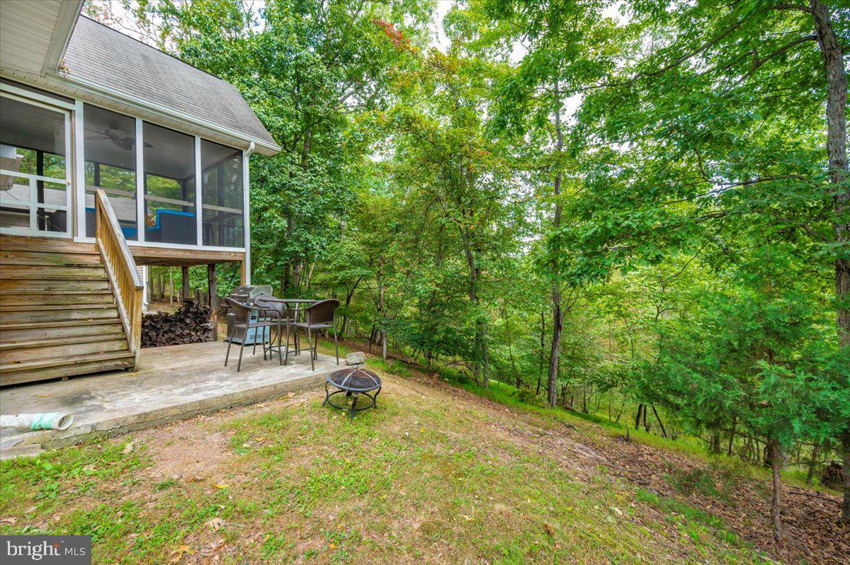 THE WOODS - Residential