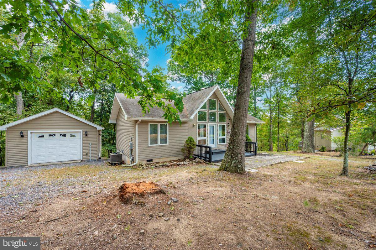 THE WOODS - Residential