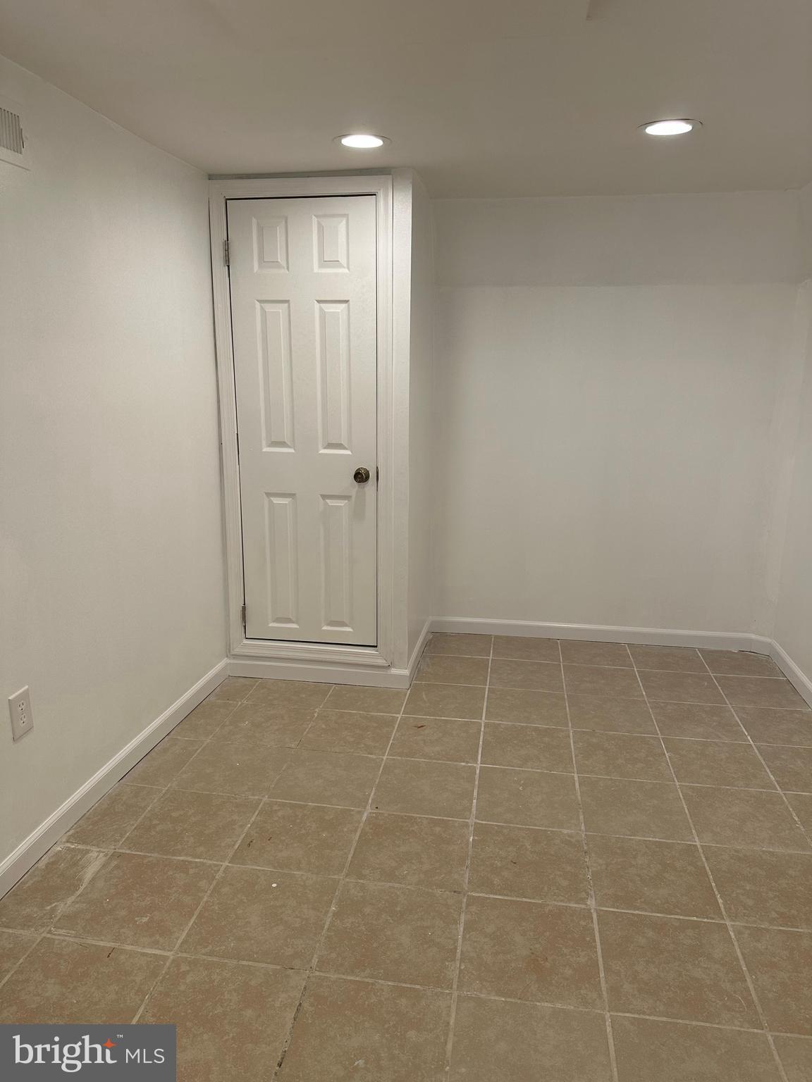 CAPITOL HEIGHTS - Residential