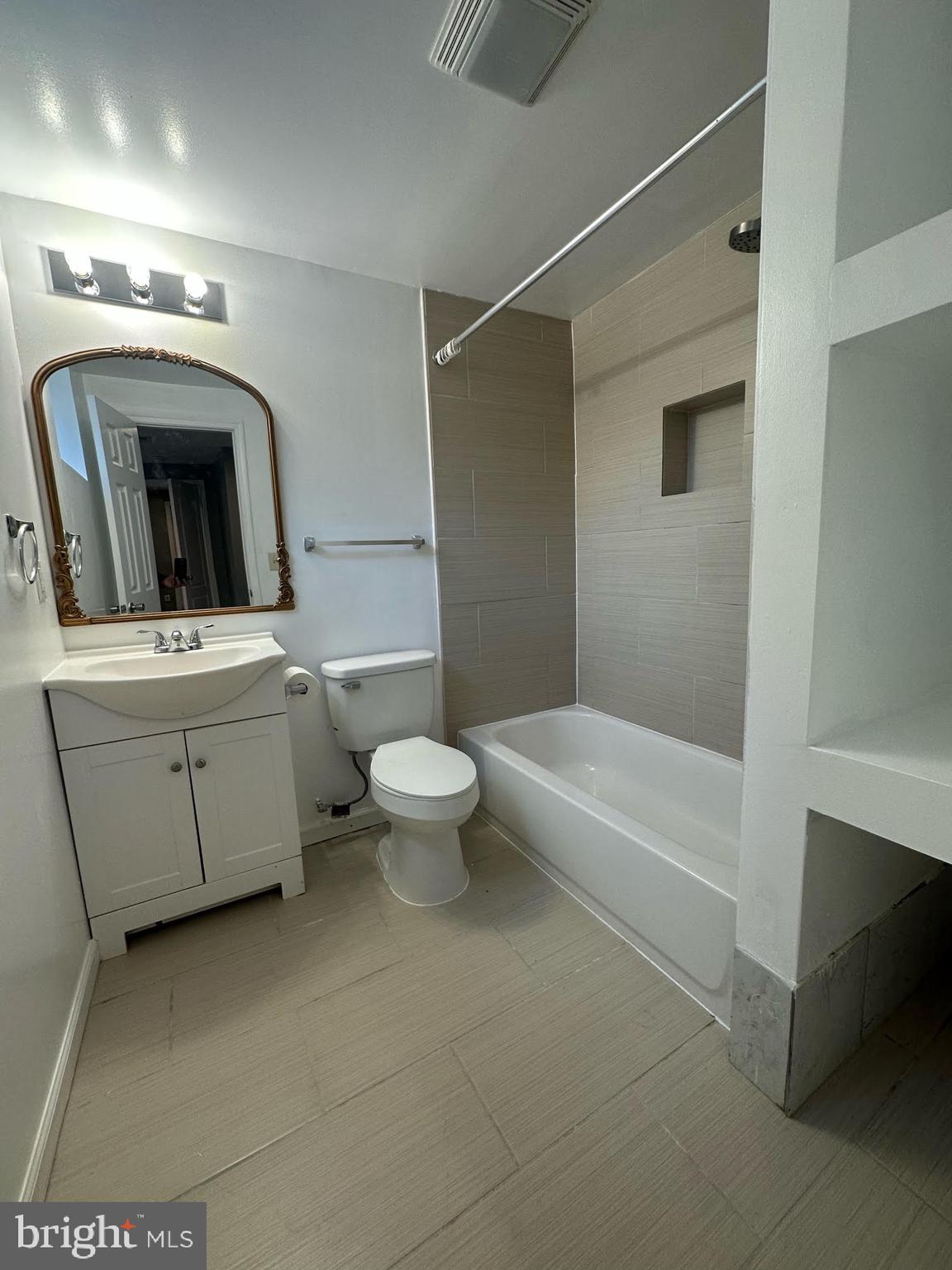 CAPITOL HEIGHTS - Residential