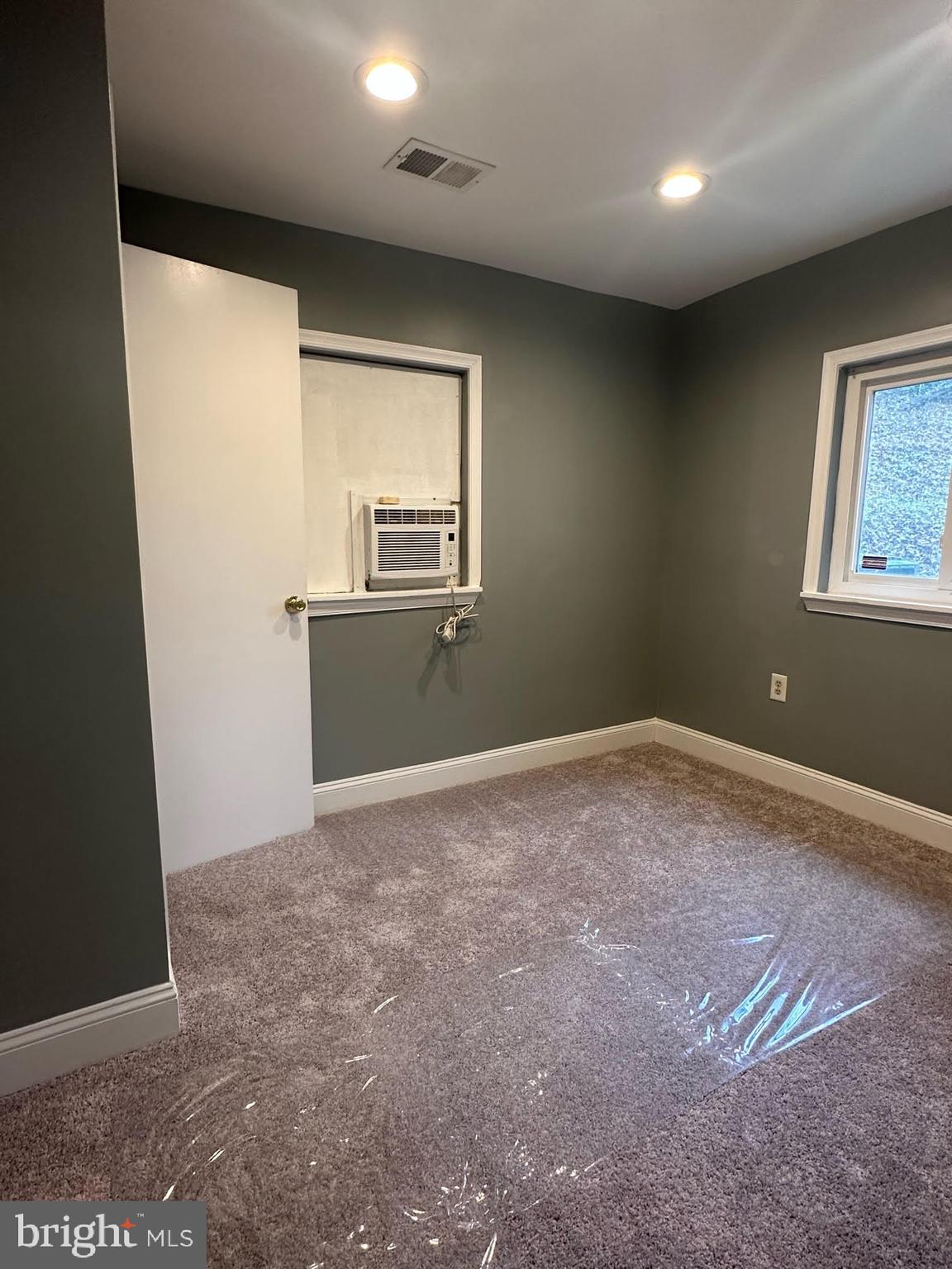 CAPITOL HEIGHTS - Residential