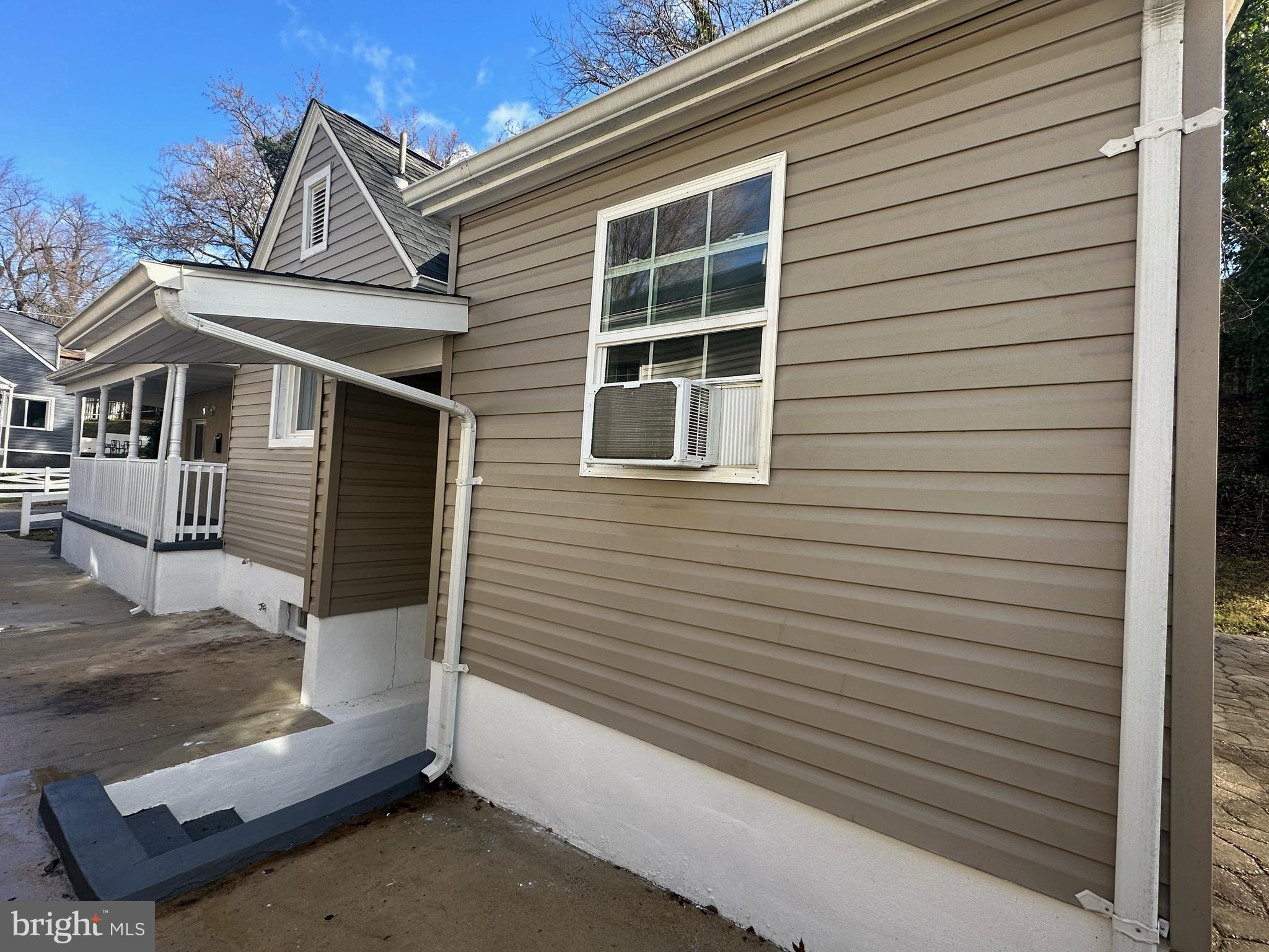 CAPITOL HEIGHTS - Residential