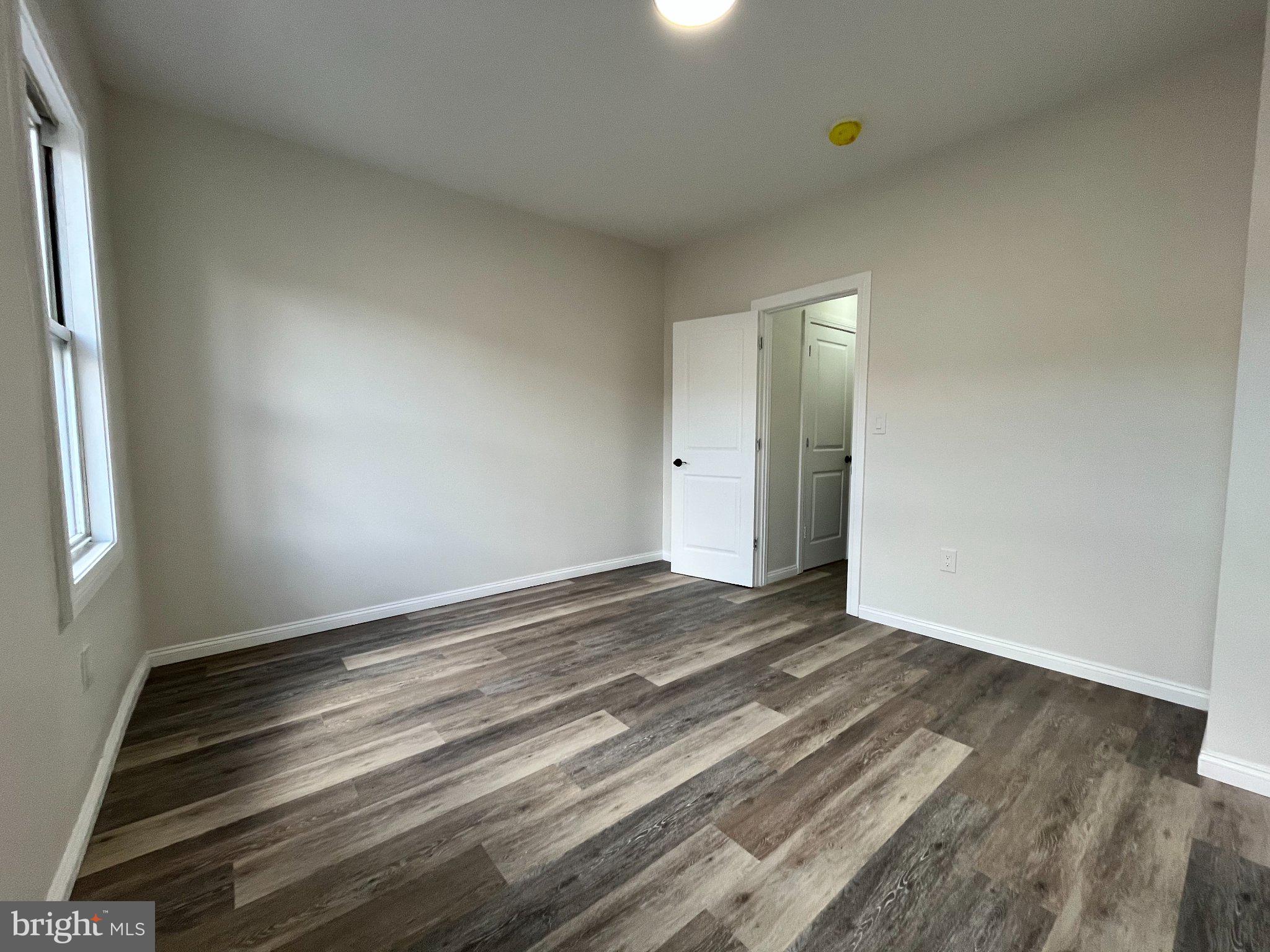 MANTUA - Residential