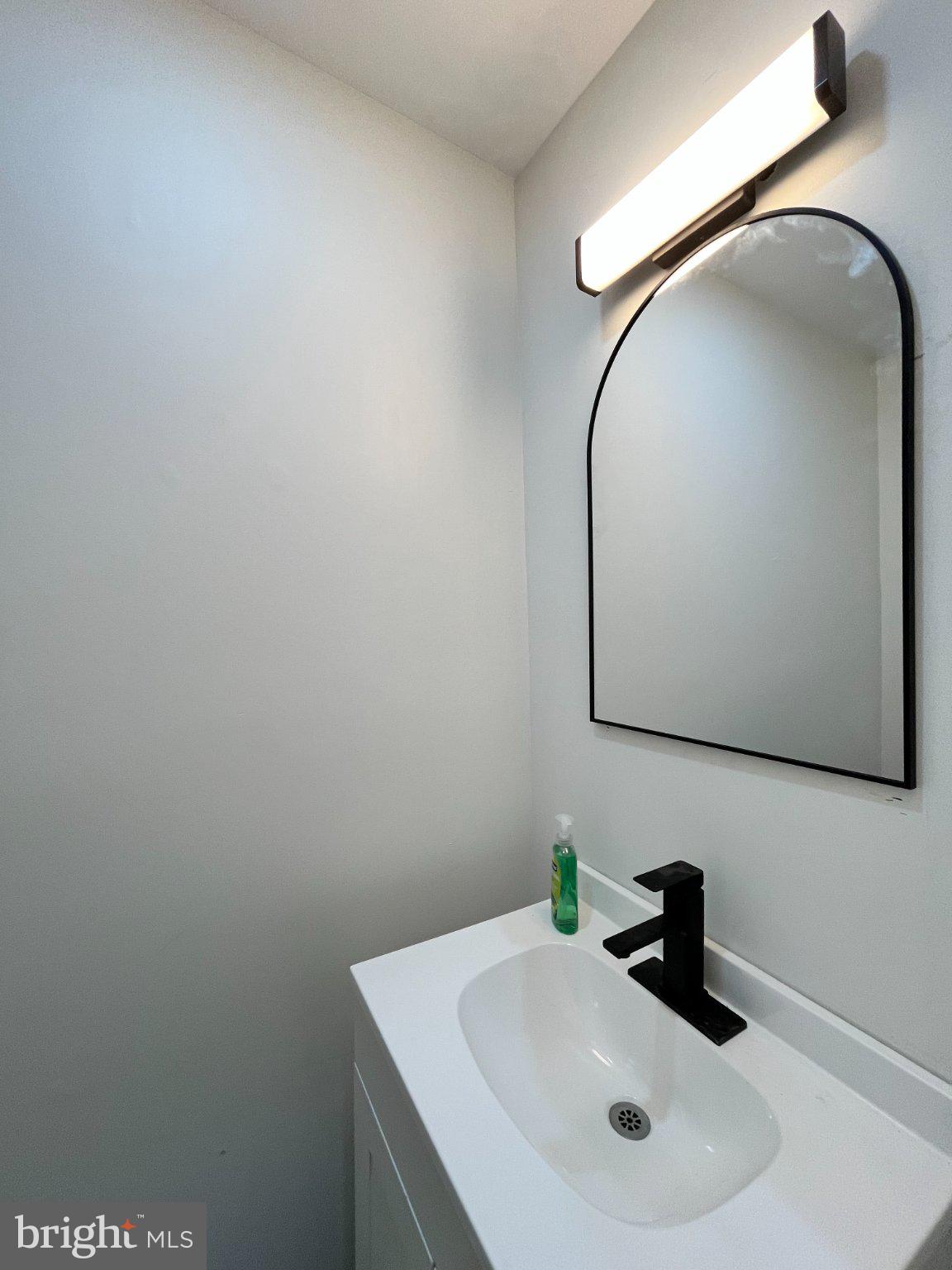 MANTUA - Residential