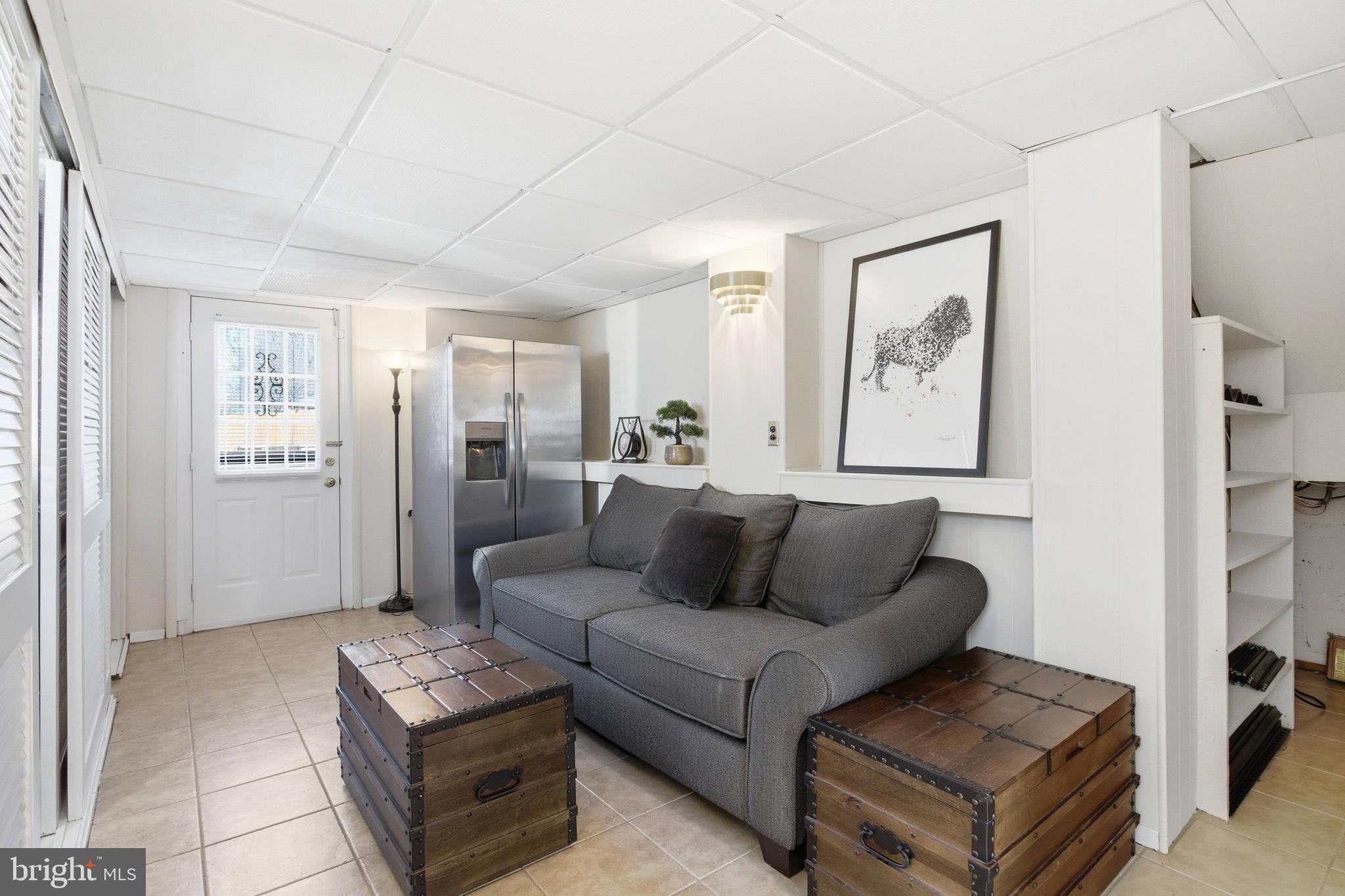 LYNBROOK - Residential