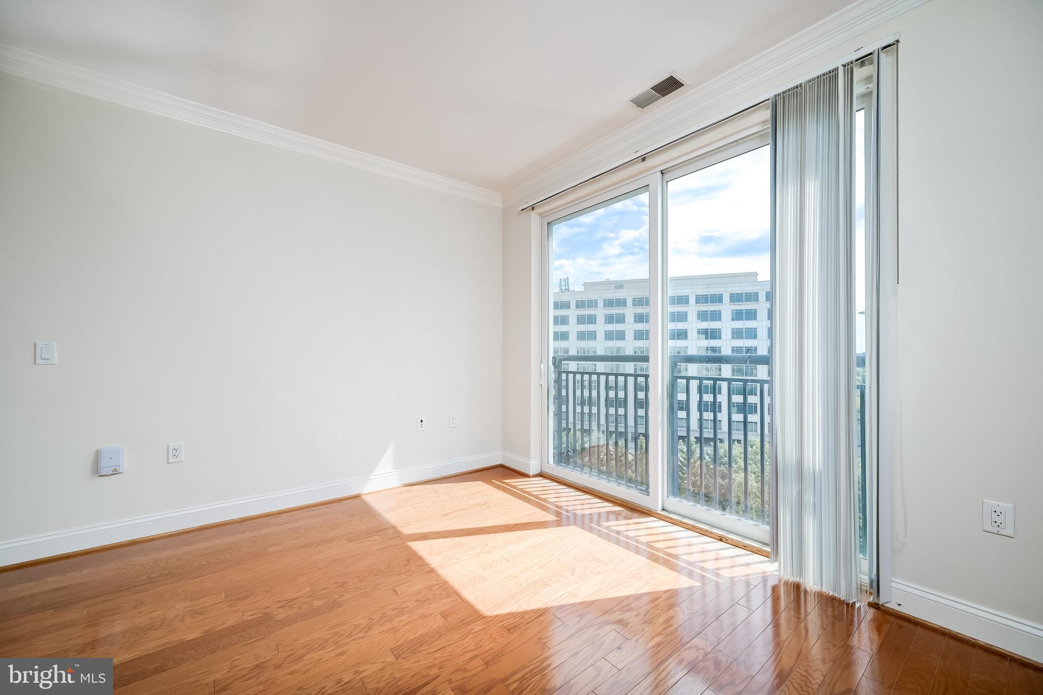 PALLADIAN - Residential