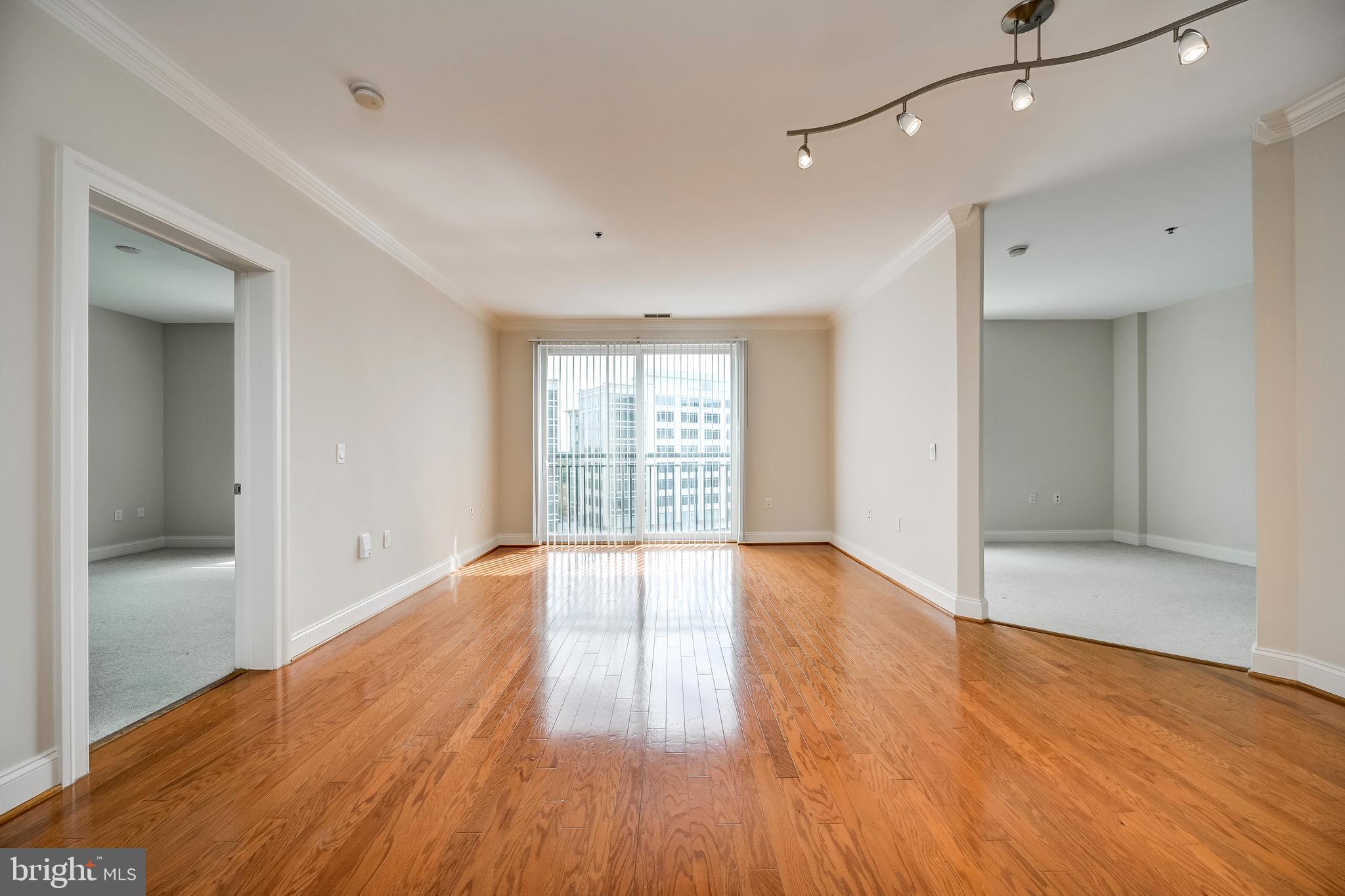 PALLADIAN - Residential