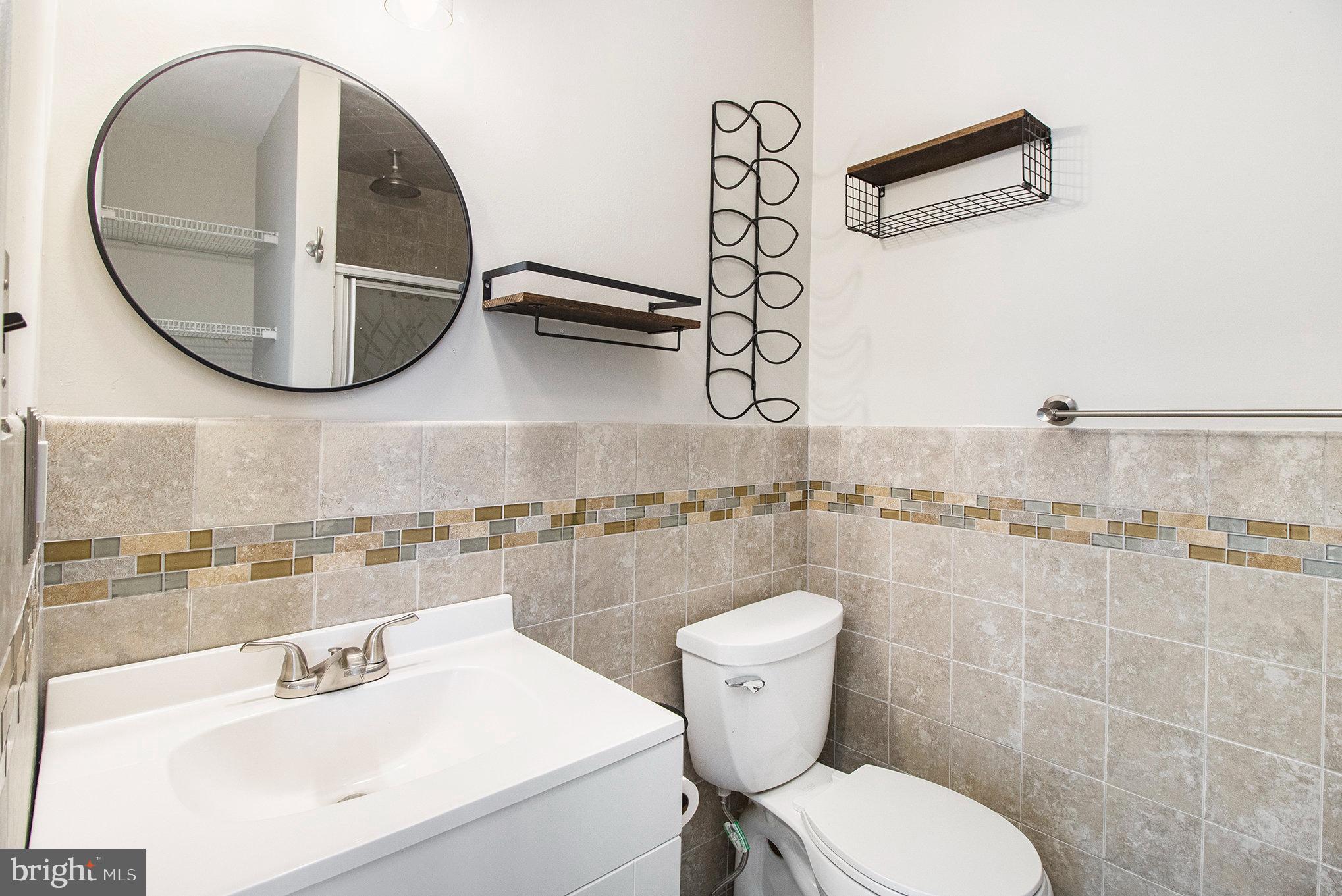 HAMLET MEWS - Residential Lease