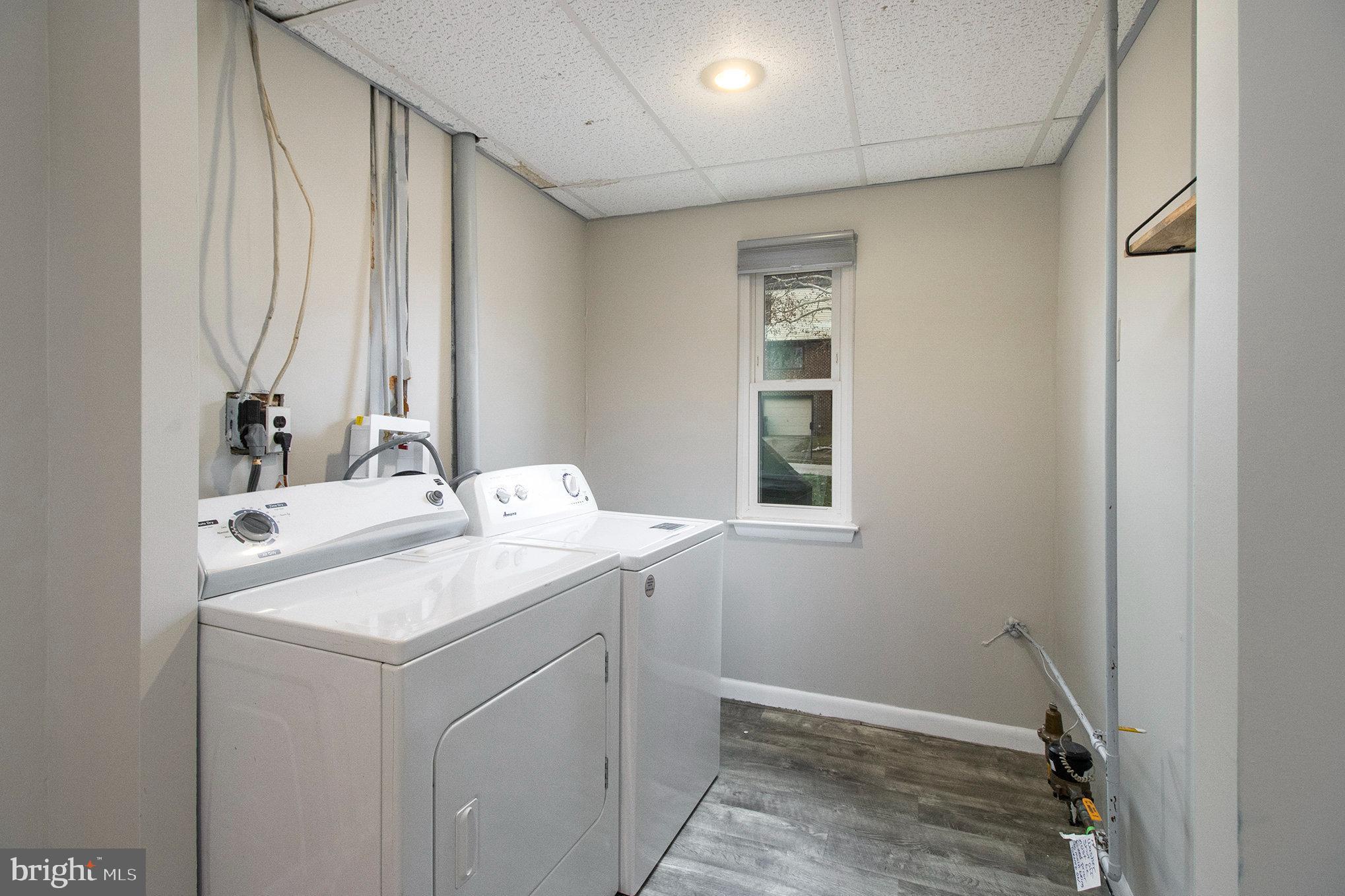 HAMLET MEWS - Residential Lease