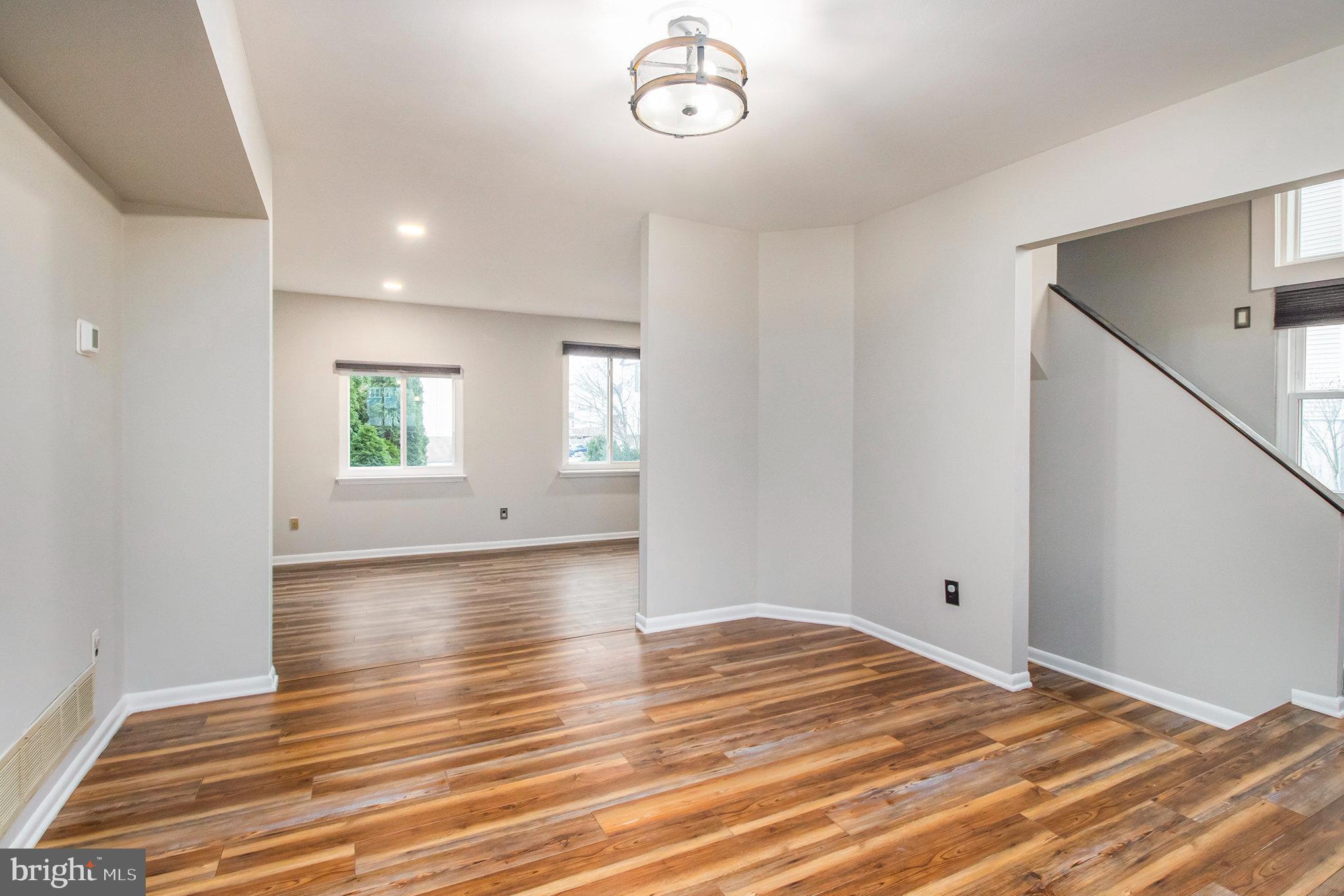 HAMLET MEWS - Residential Lease