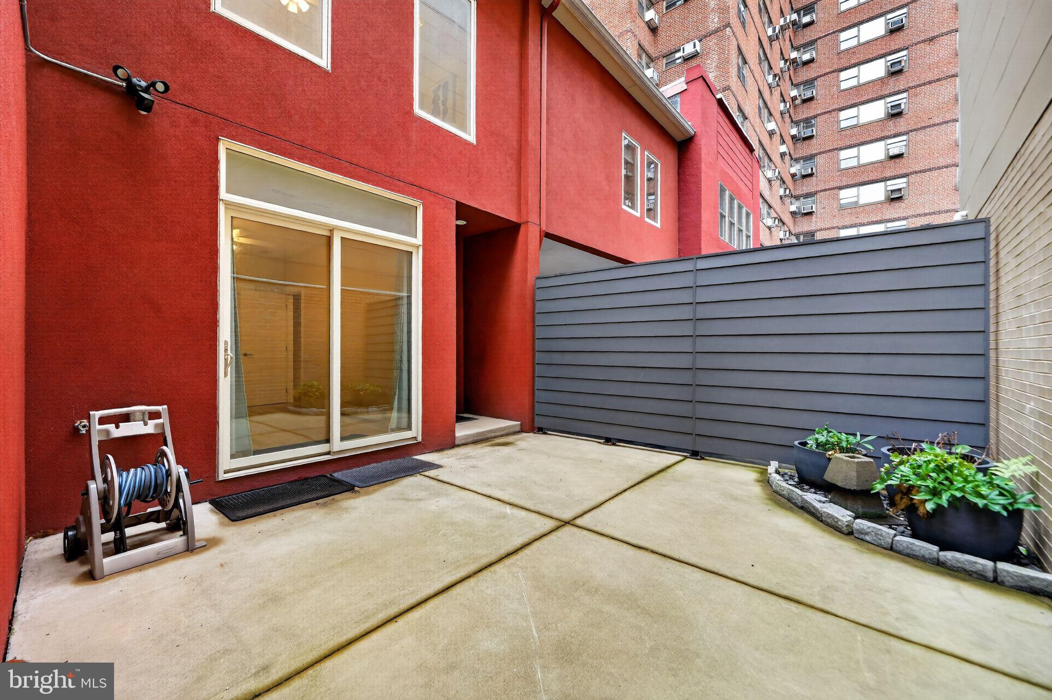 RITTENHOUSE SQUARE - Residential