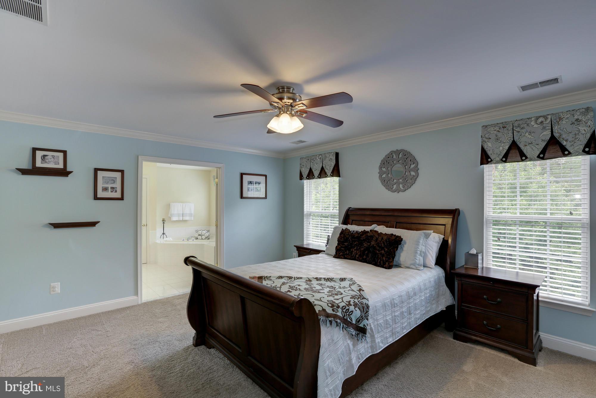 JACOBS WOODS - Residential