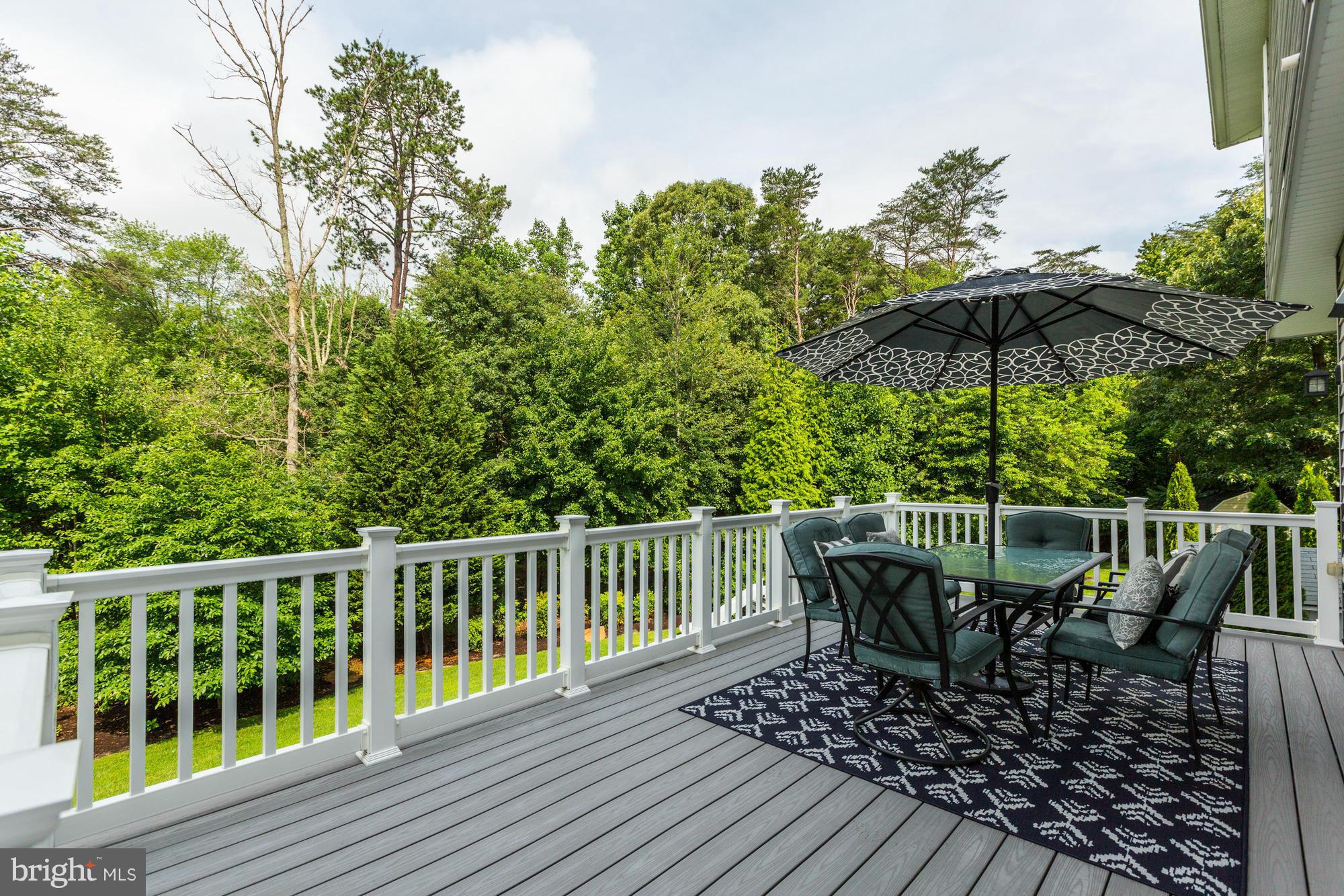 JACOBS WOODS - Residential