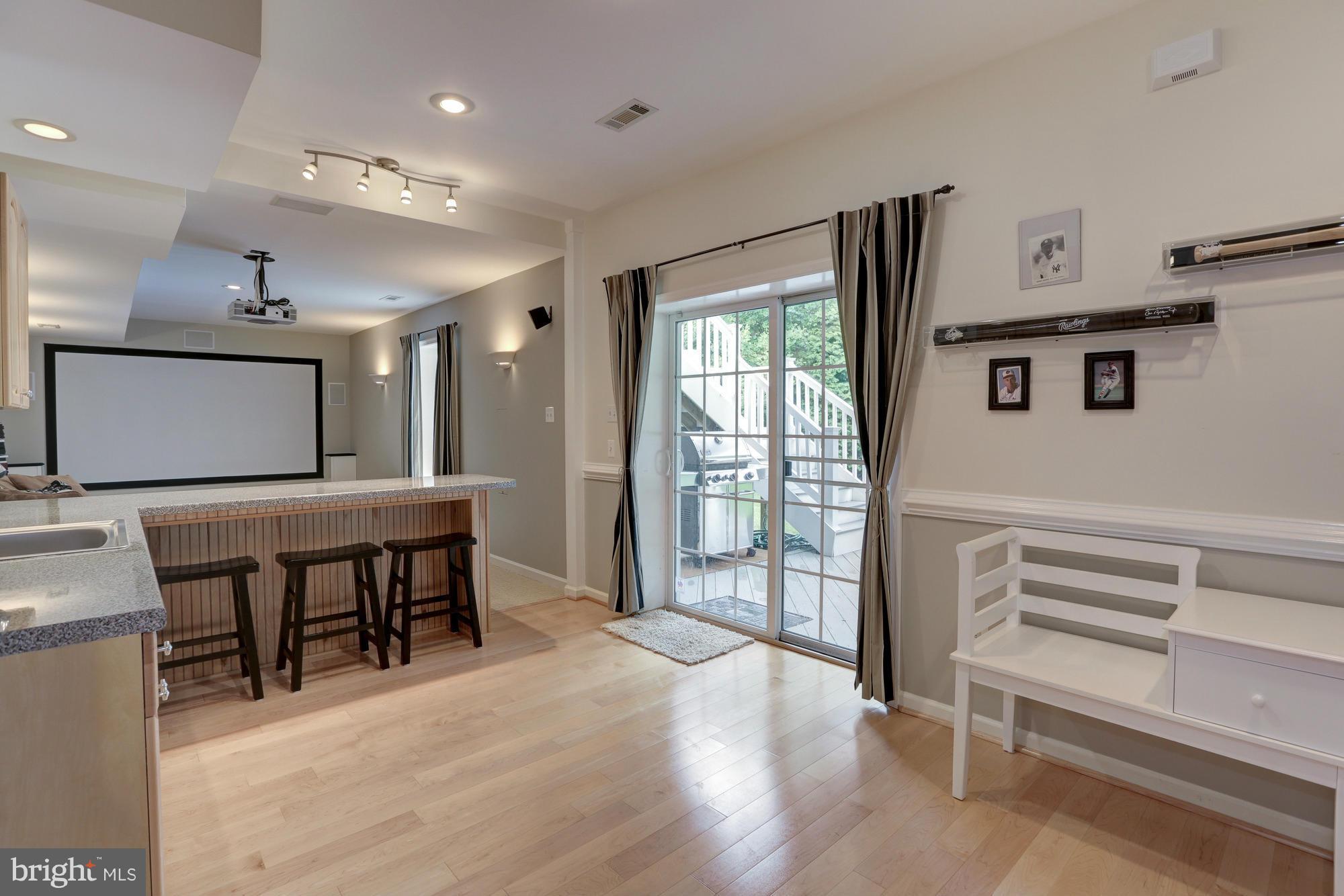 JACOBS WOODS - Residential