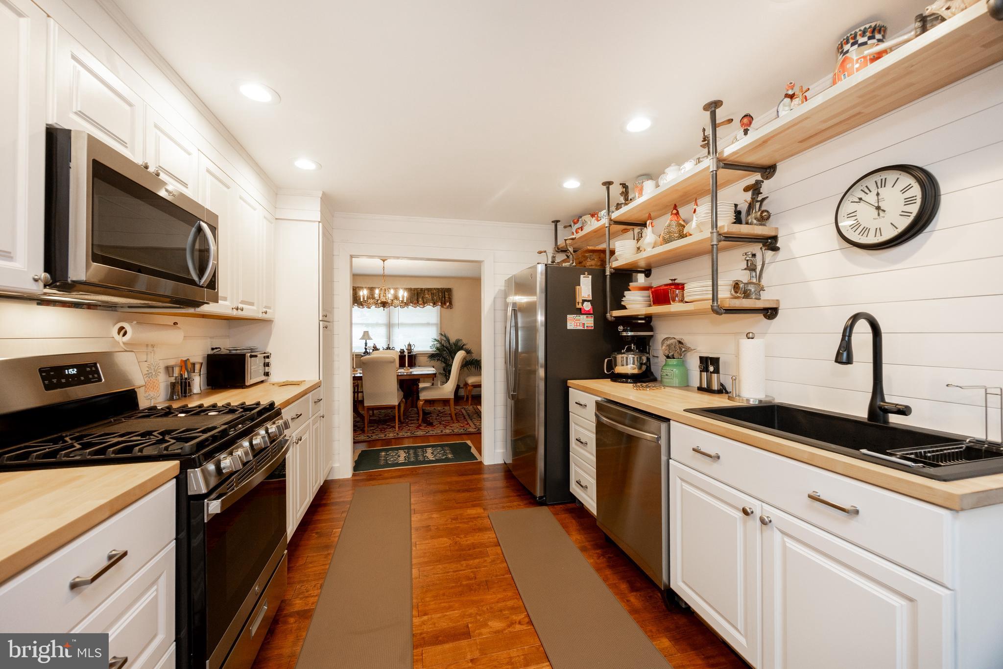 PARKWYNNE ESTATES - Residential