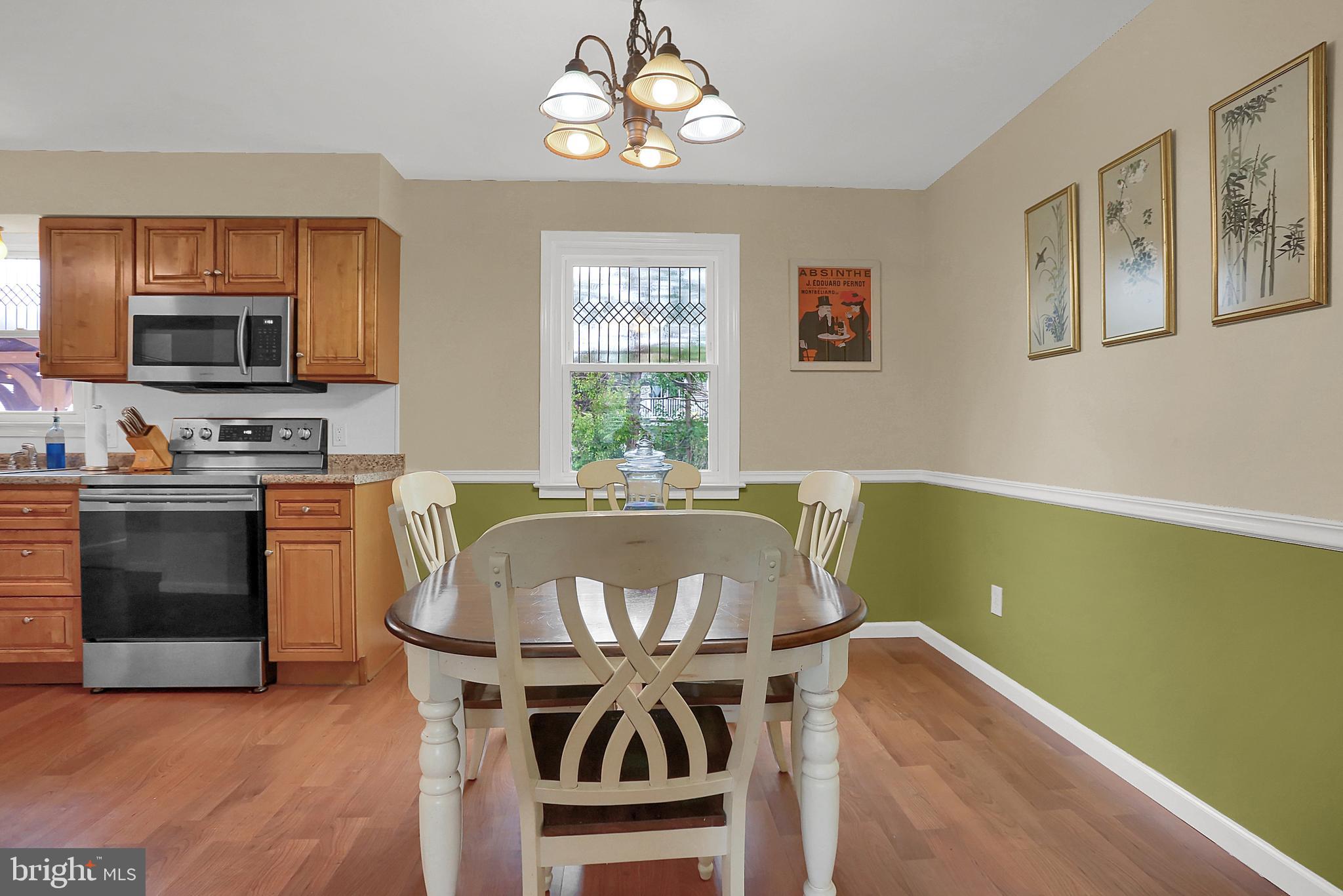 VALLEY STREAM ESTATES - Residential