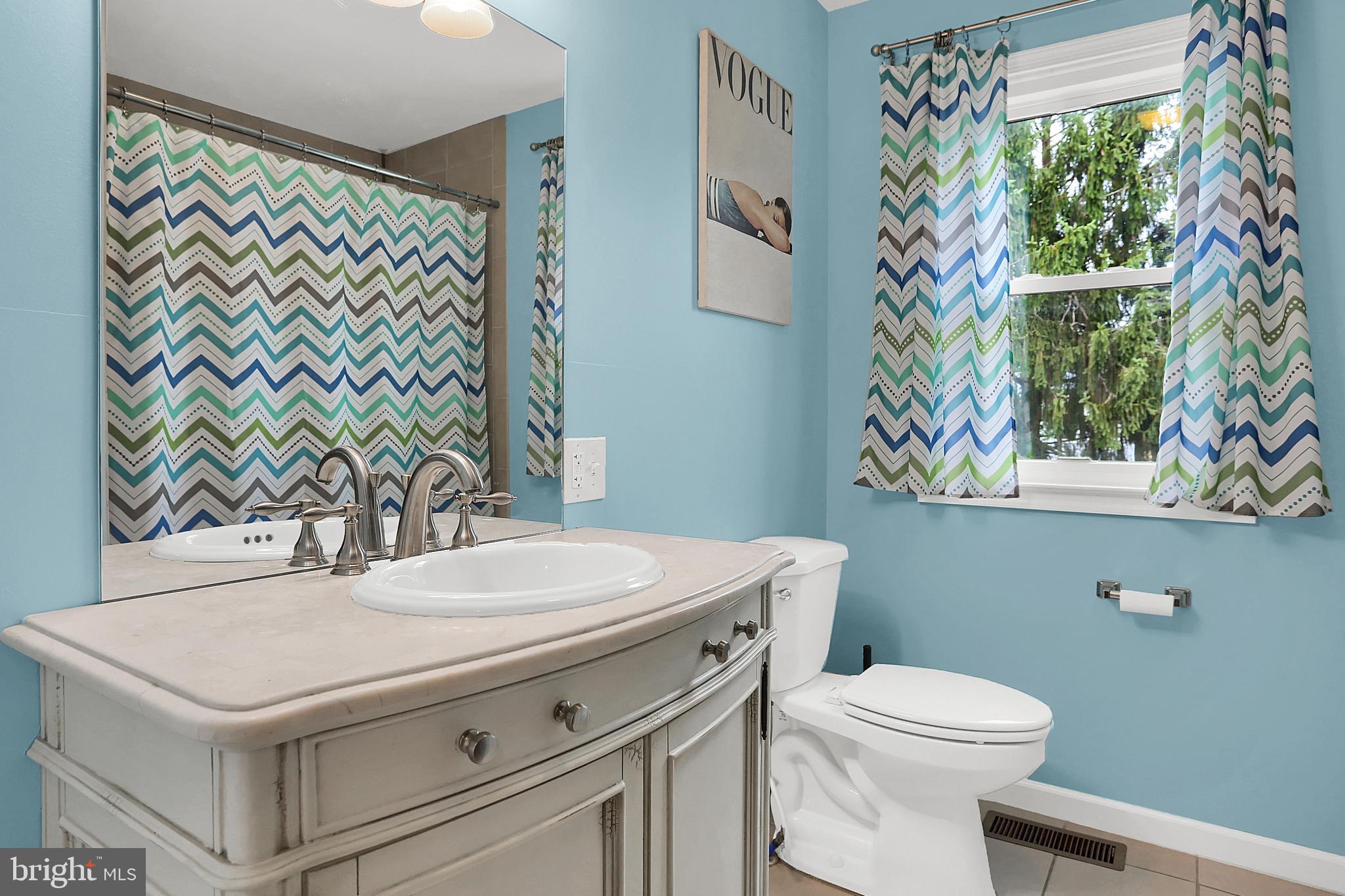 VALLEY STREAM ESTATES - Residential