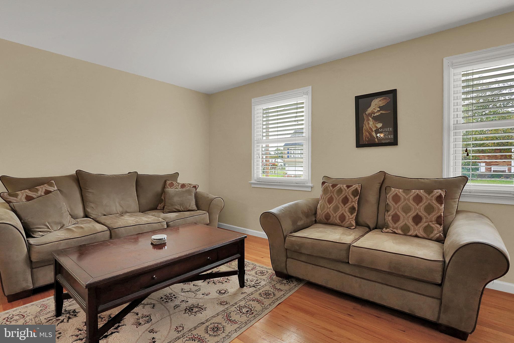 VALLEY STREAM ESTATES - Residential