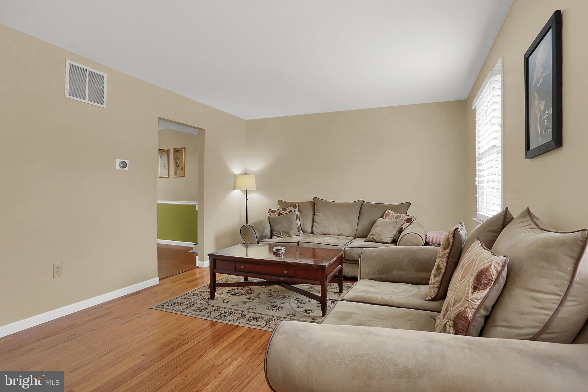 VALLEY STREAM ESTATES - Residential