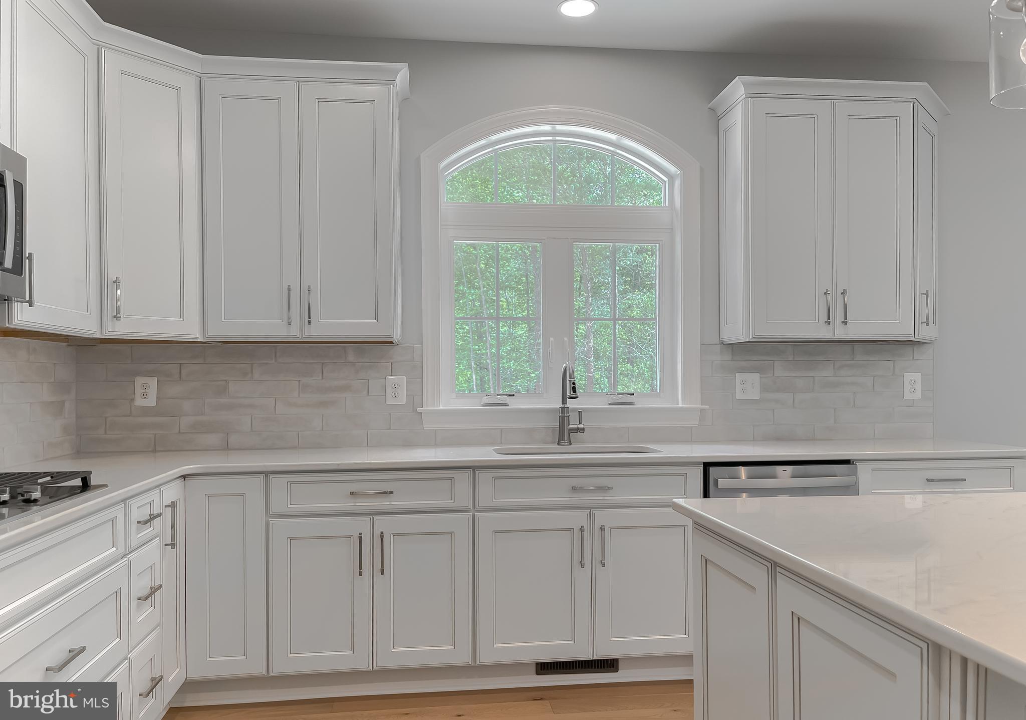 HELEN'S RETREAT - Residential