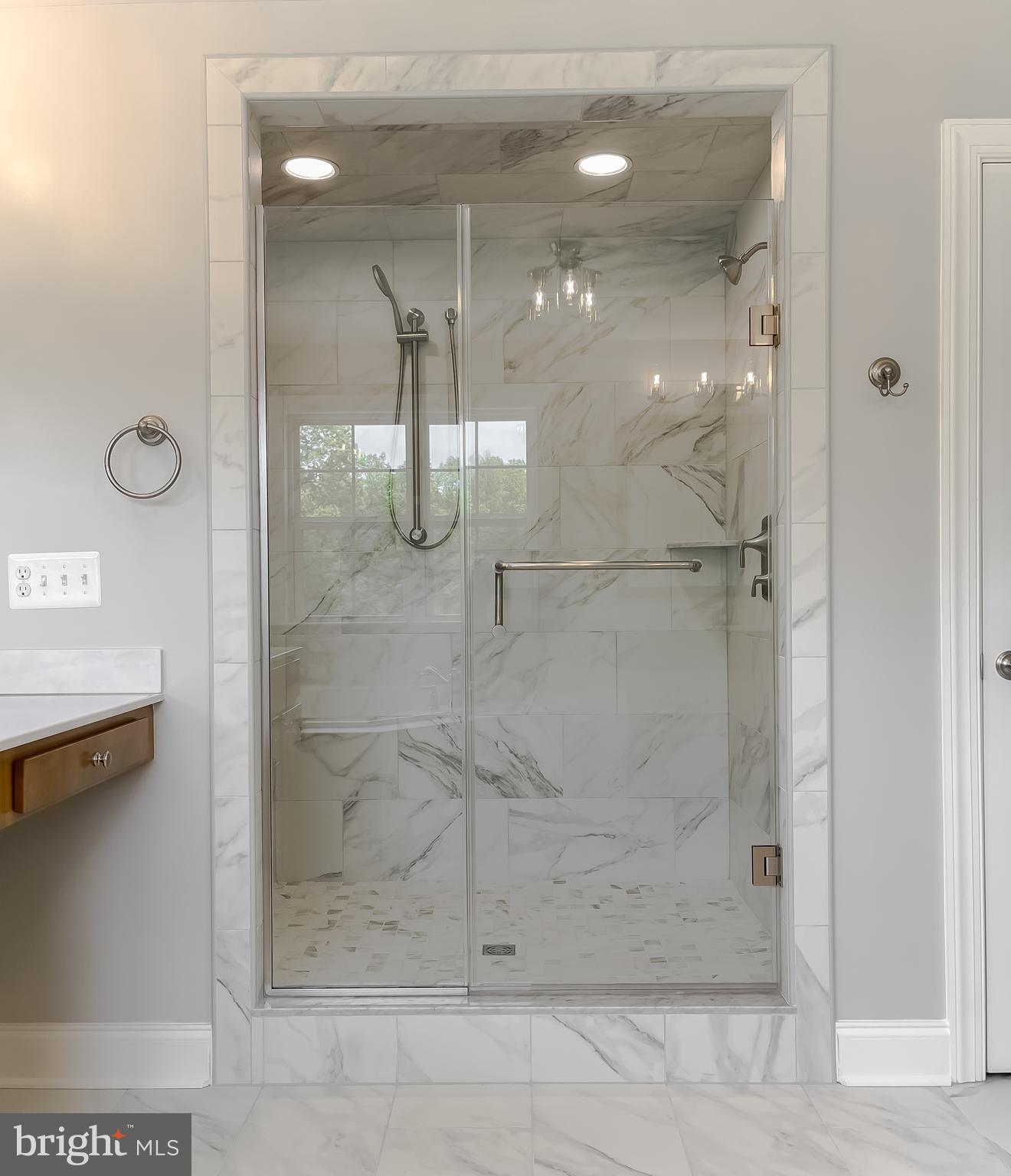 HELEN'S RETREAT - Residential